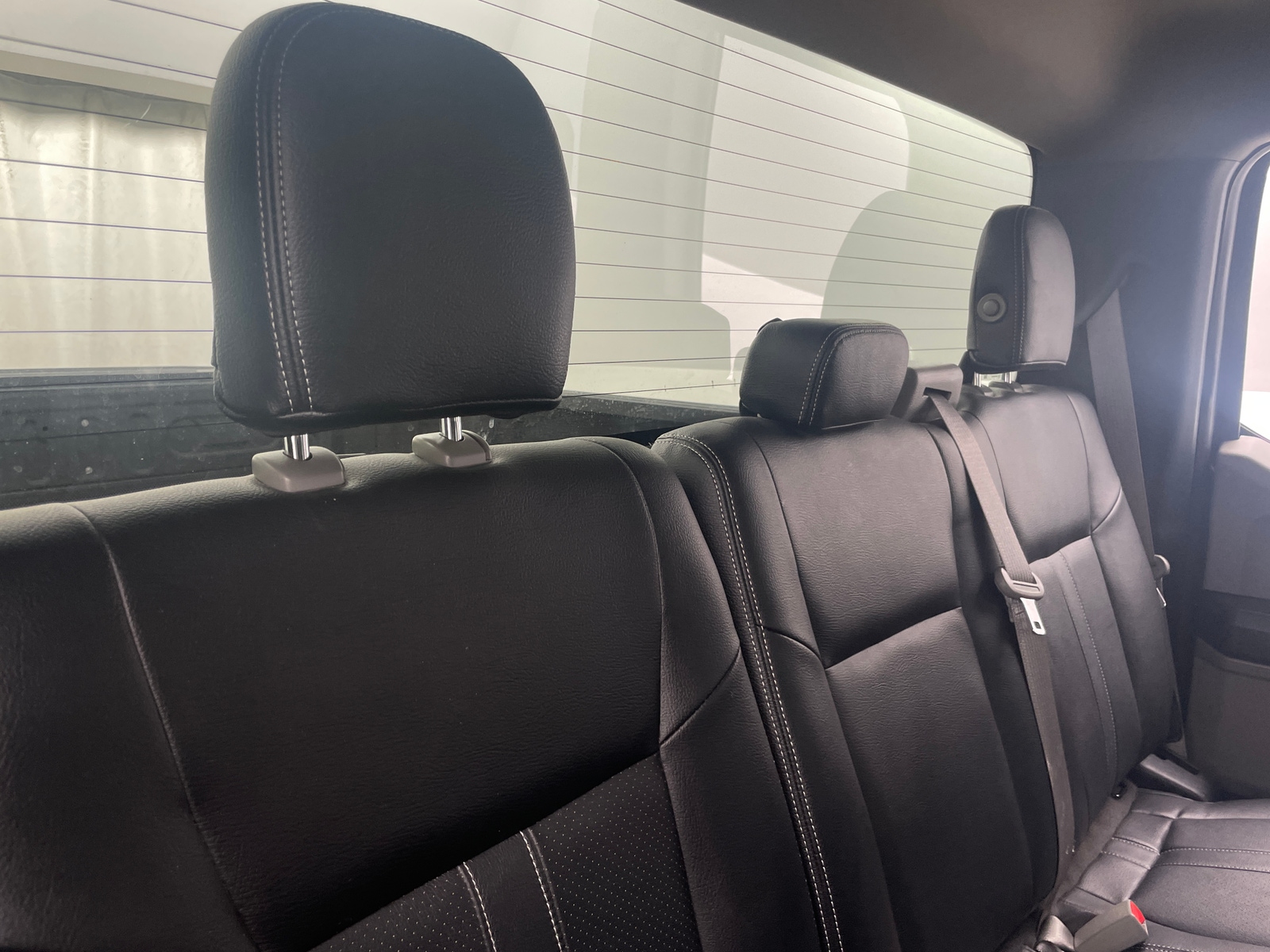 Thumbnail: 2018 Ford Econoline - 6