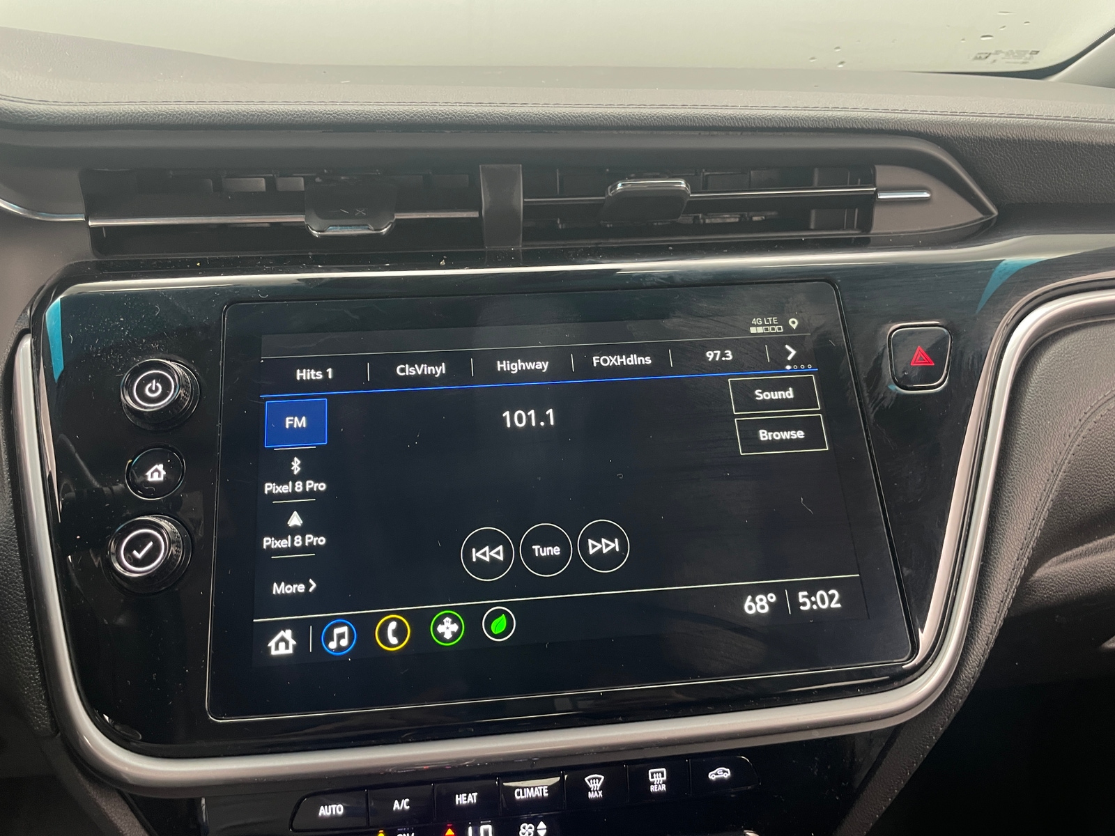 Thumbnail: 2023 Chevrolet Bolt EV - 4