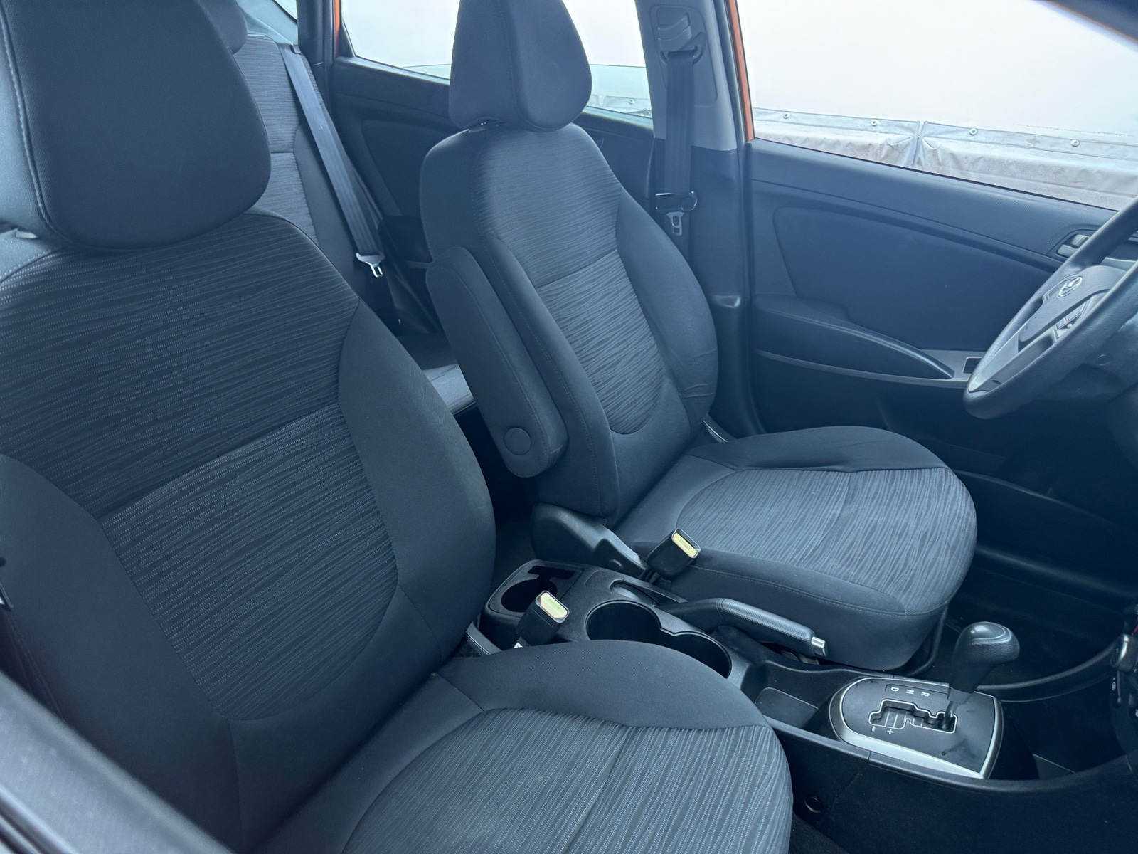 Thumbnail: 2015 Hyundai Accent - 2