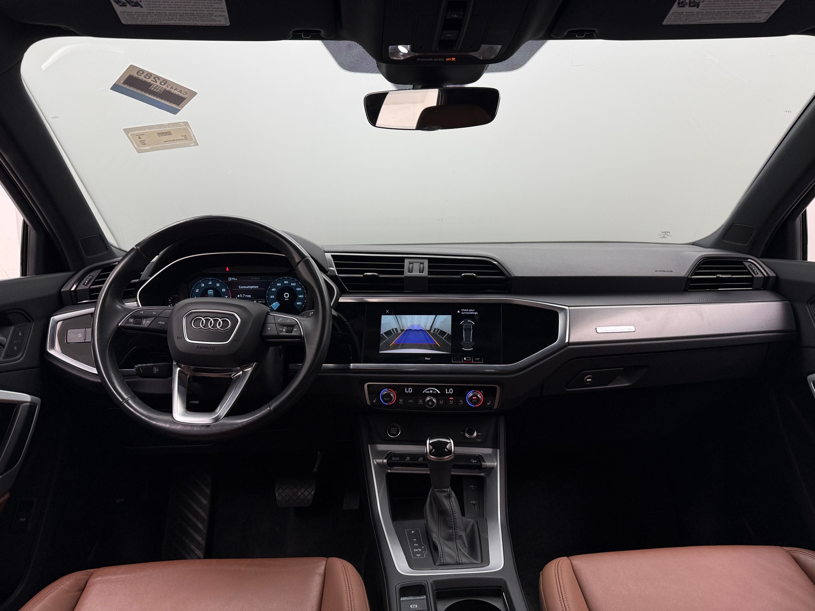 Thumbnail: 2021 Audi Q3 - 2