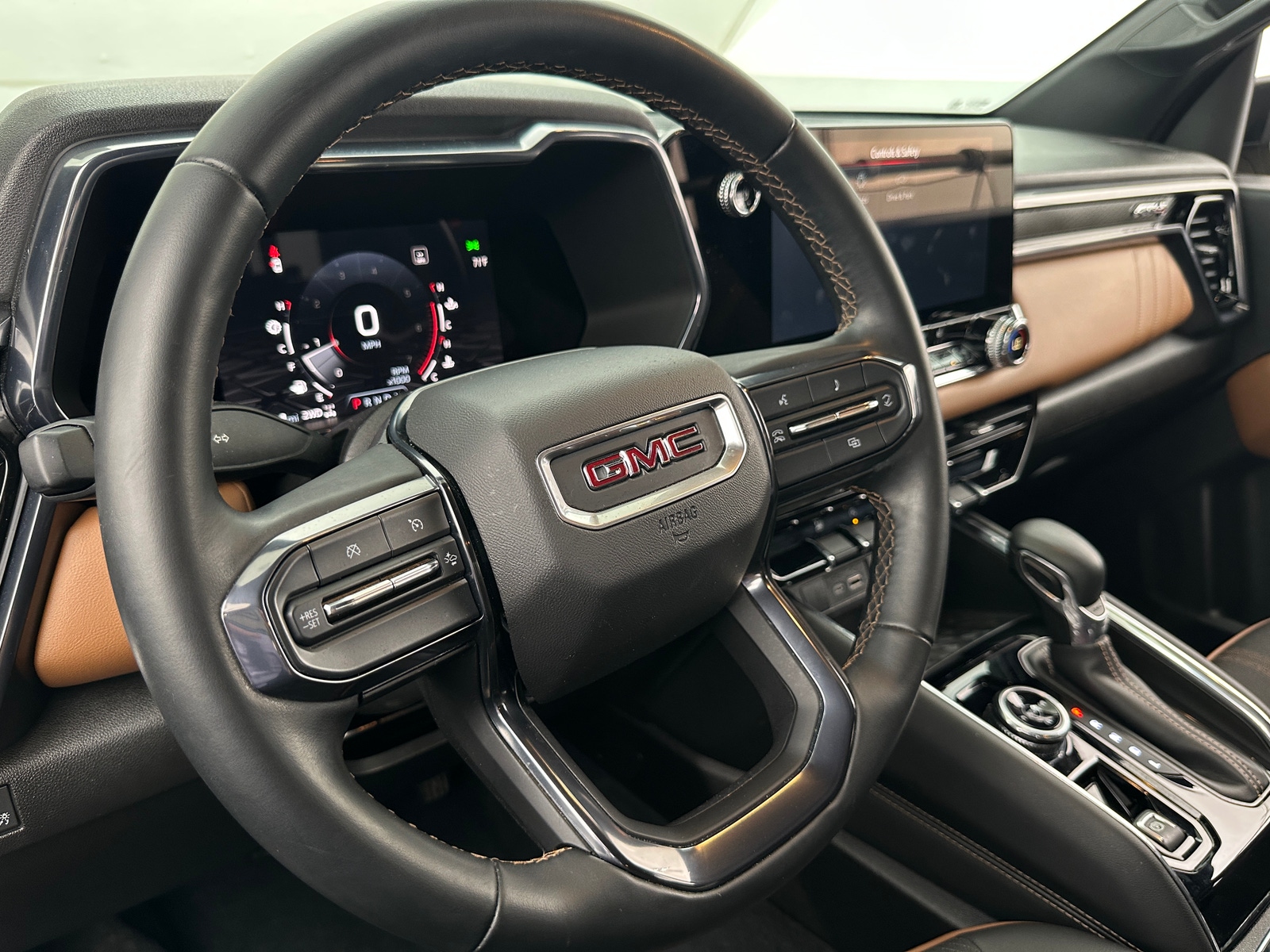 Thumbnail: 2023 GMC Canyon - 5