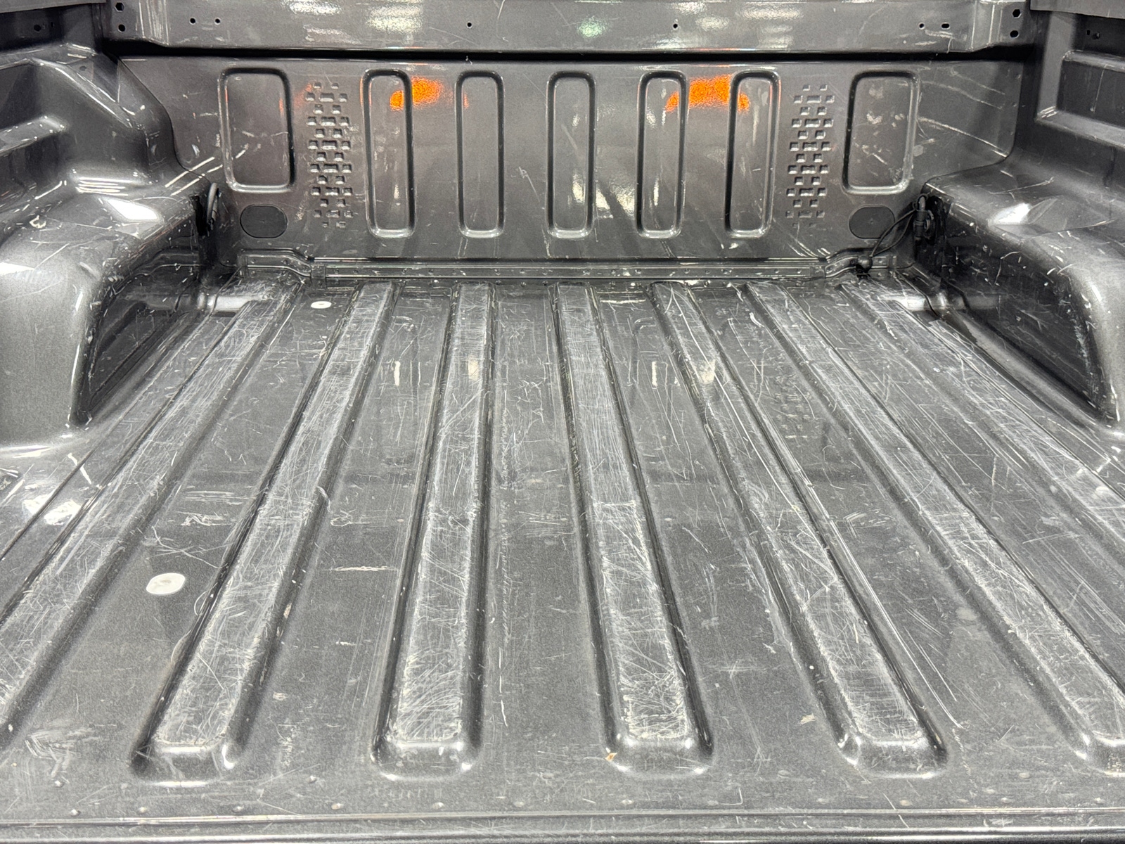 Thumbnail: 2021 Jeep Gladiator - 7