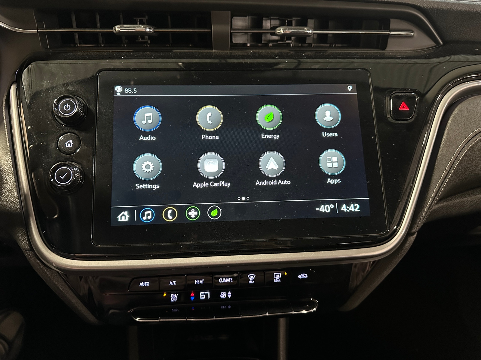 Thumbnail: 2023 Chevrolet Bolt EUV - 4