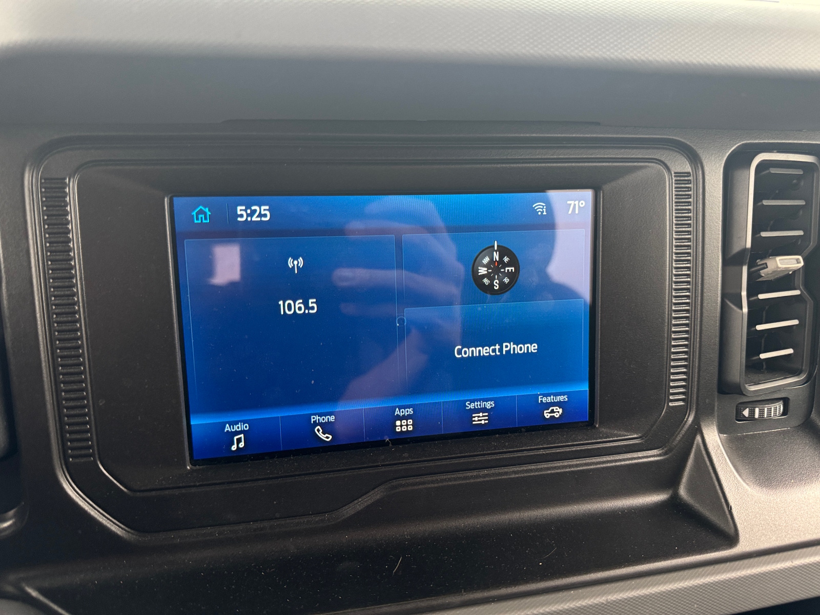 Thumbnail: 2021 Ford Bronco - 4