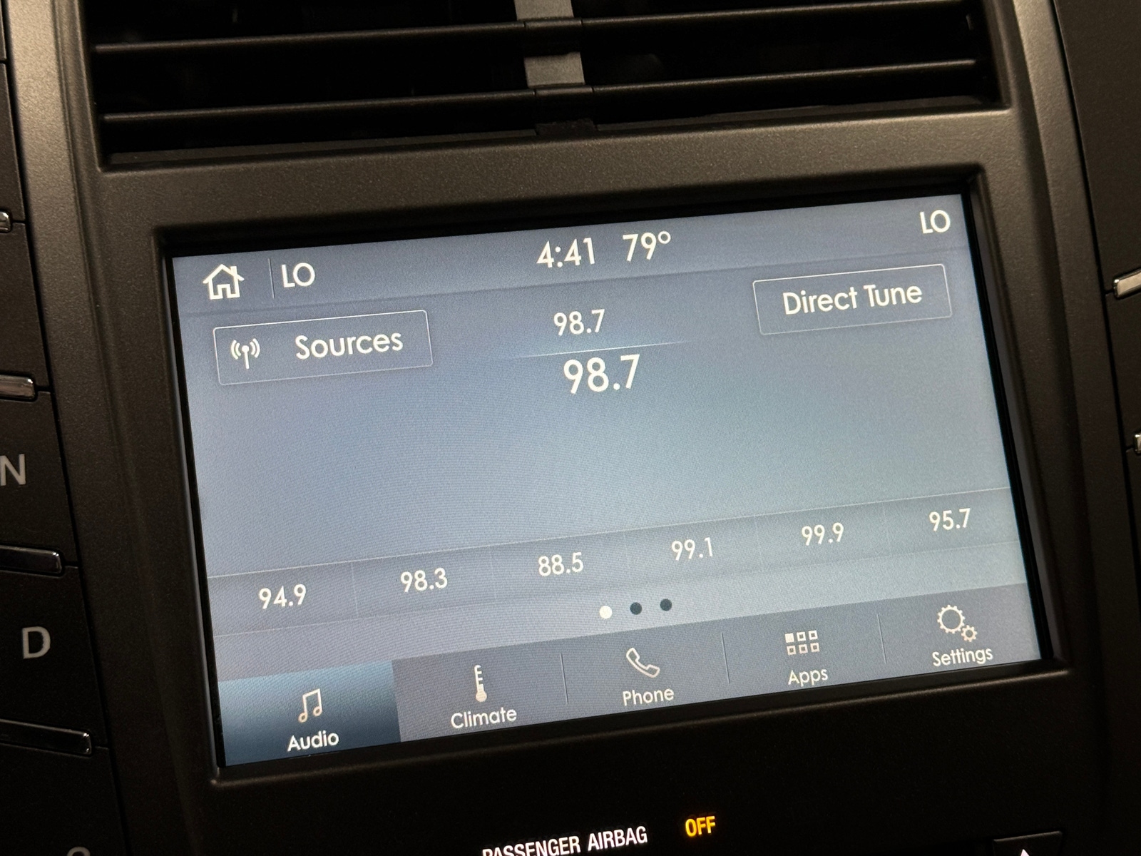 Thumbnail: 2015 Lincoln MKC - 3