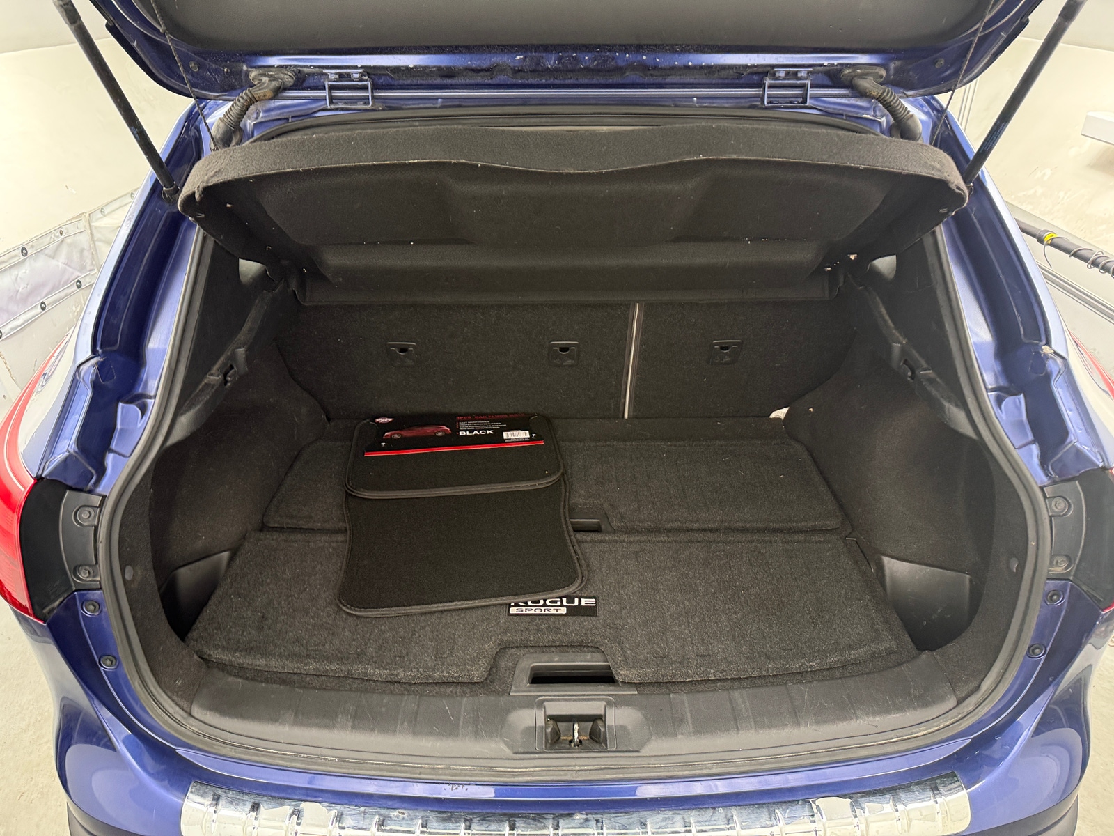 Thumbnail: 2018 Nissan Rogue Sport - 7