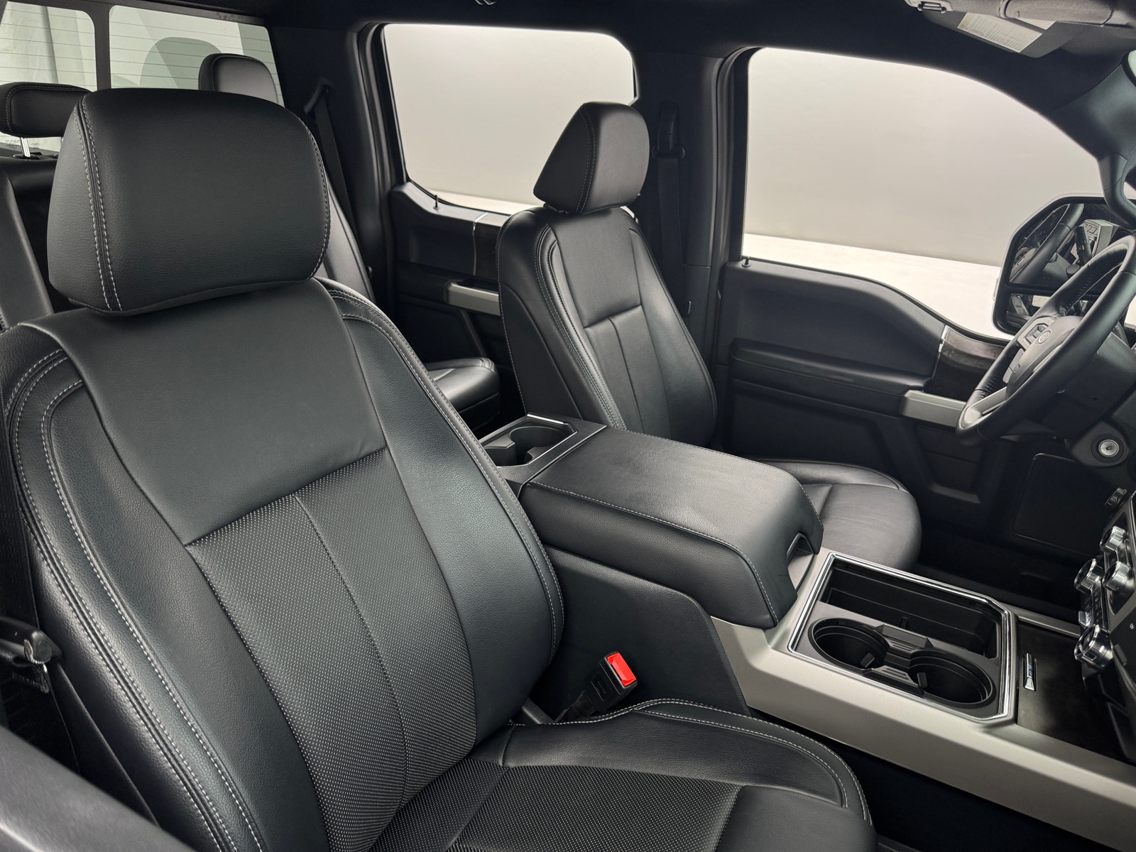 Thumbnail: 2022 Ford Econoline - 2