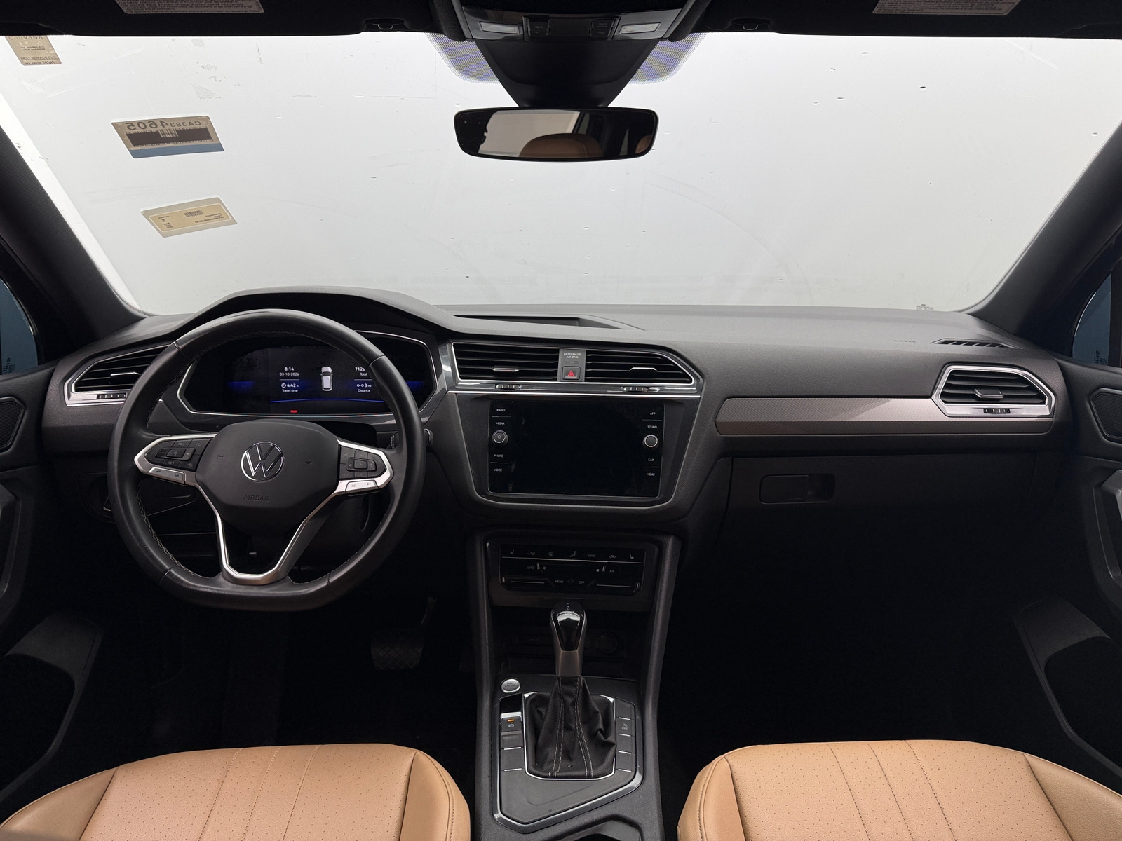 Thumbnail: 2022 Volkswagen Tiguan - 2