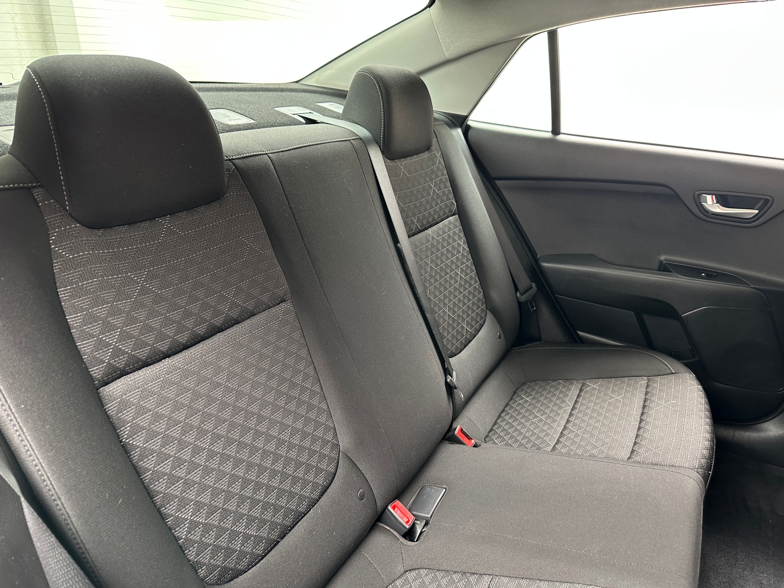 Thumbnail: 2023 Kia Rio - 6