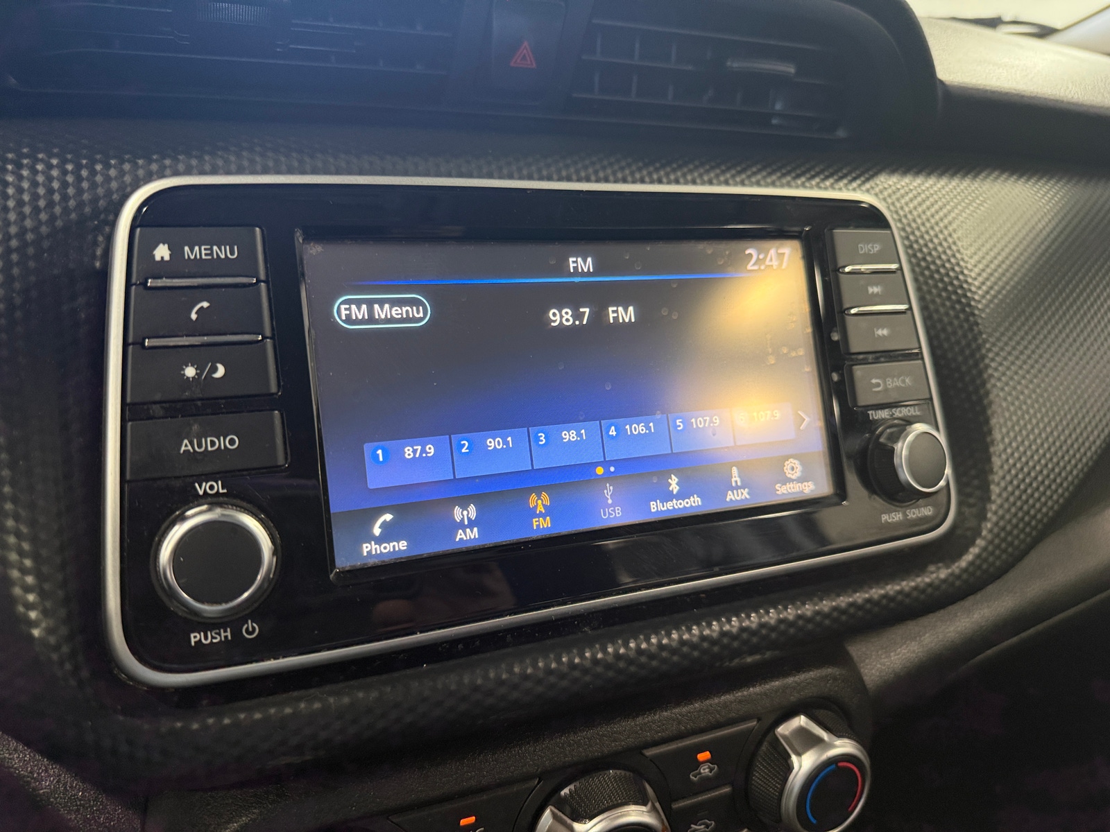 Thumbnail: 2021 Nissan Kicks - 4