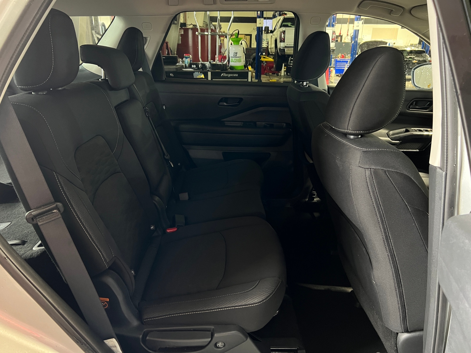 Thumbnail: 2024 Nissan Pathfinder - 6