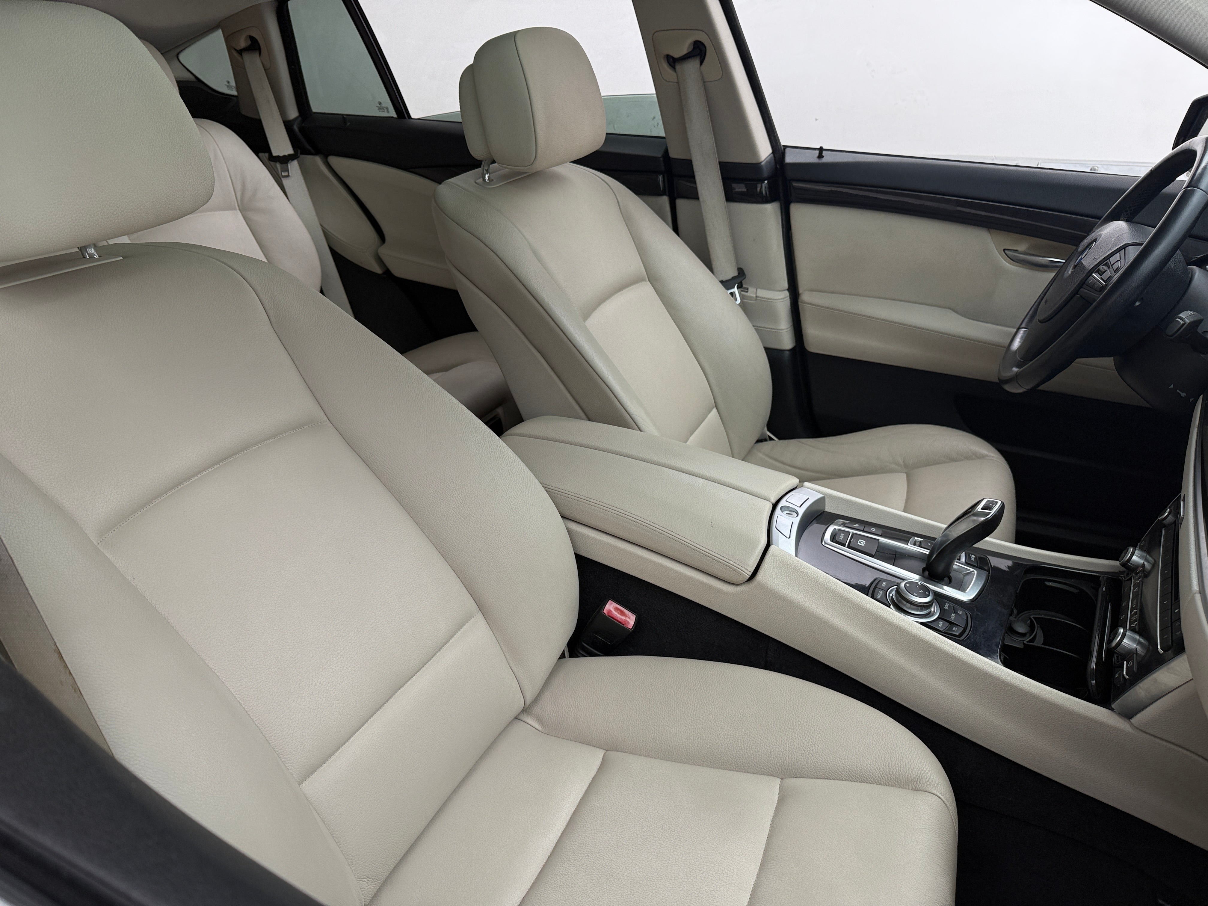 2010 BMW 5 Series