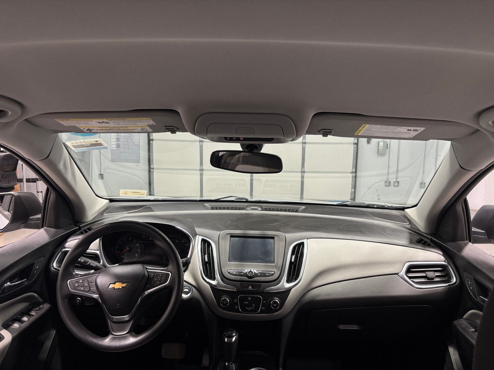 Thumbnail: 2018 Chevrolet Equinox - 3