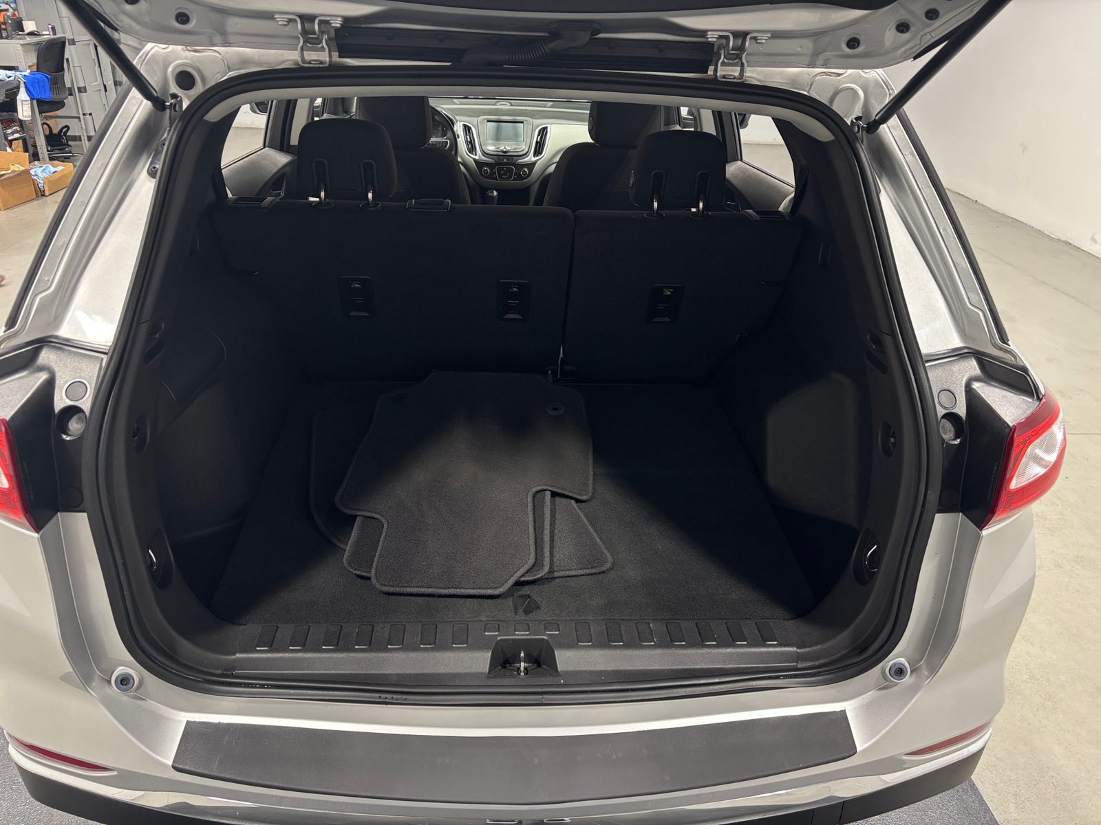 Thumbnail: 2018 Chevrolet Equinox - 7