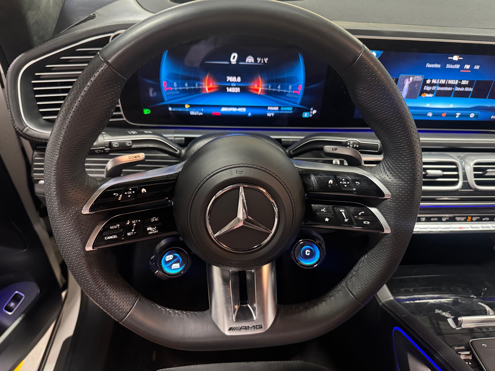 Thumbnail: 2024 Mercedes-Benz GLS - 4