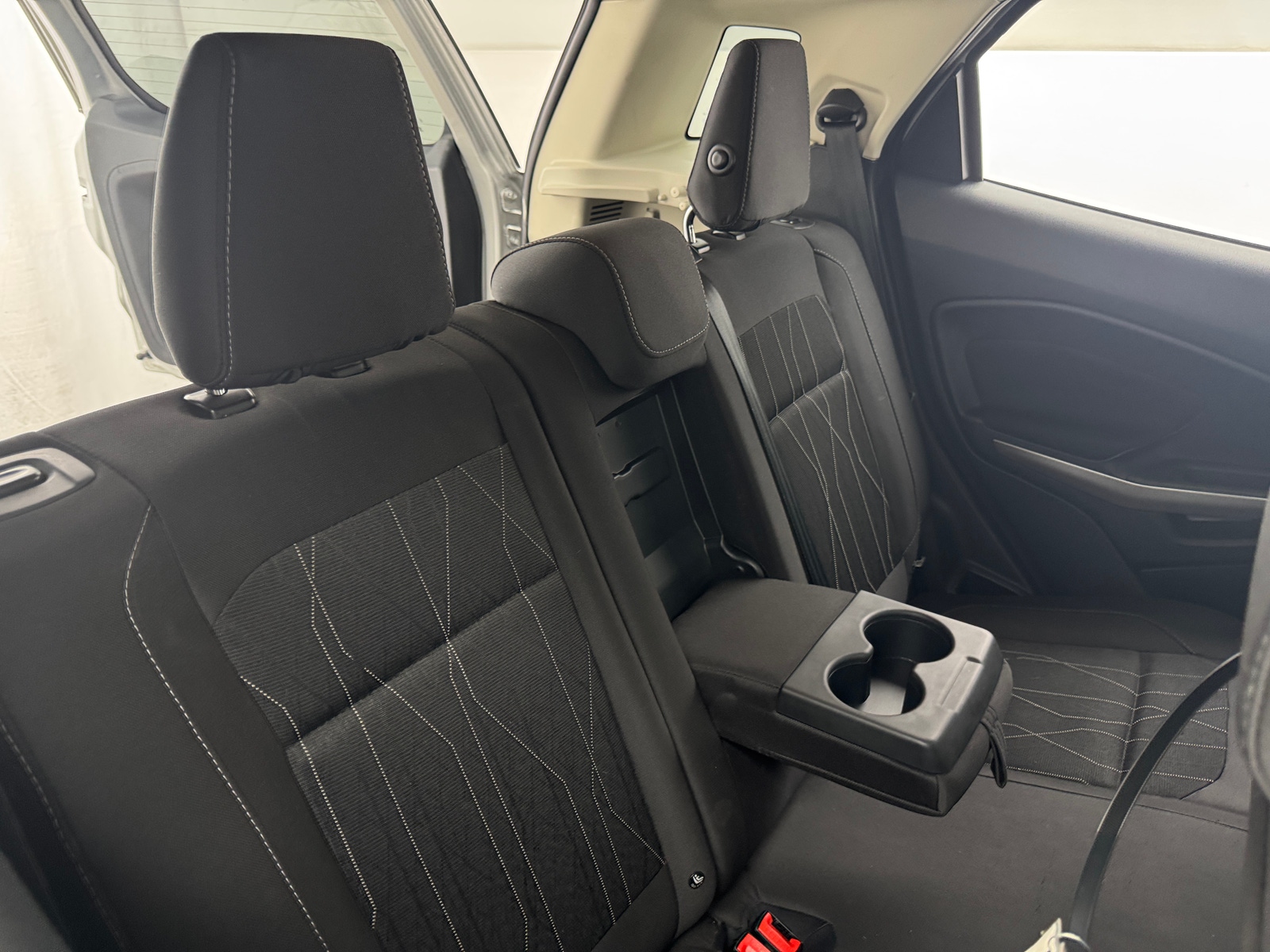 Thumbnail: 2019 Ford EcoSport - 6