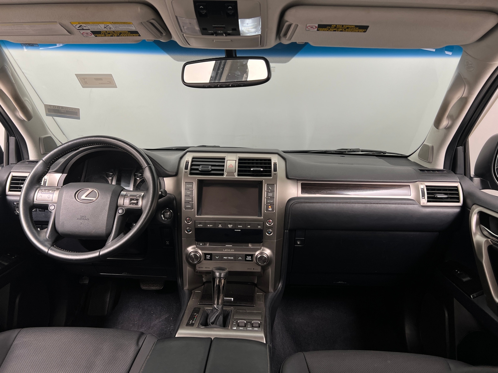 Thumbnail: 2018 Lexus GX - 3