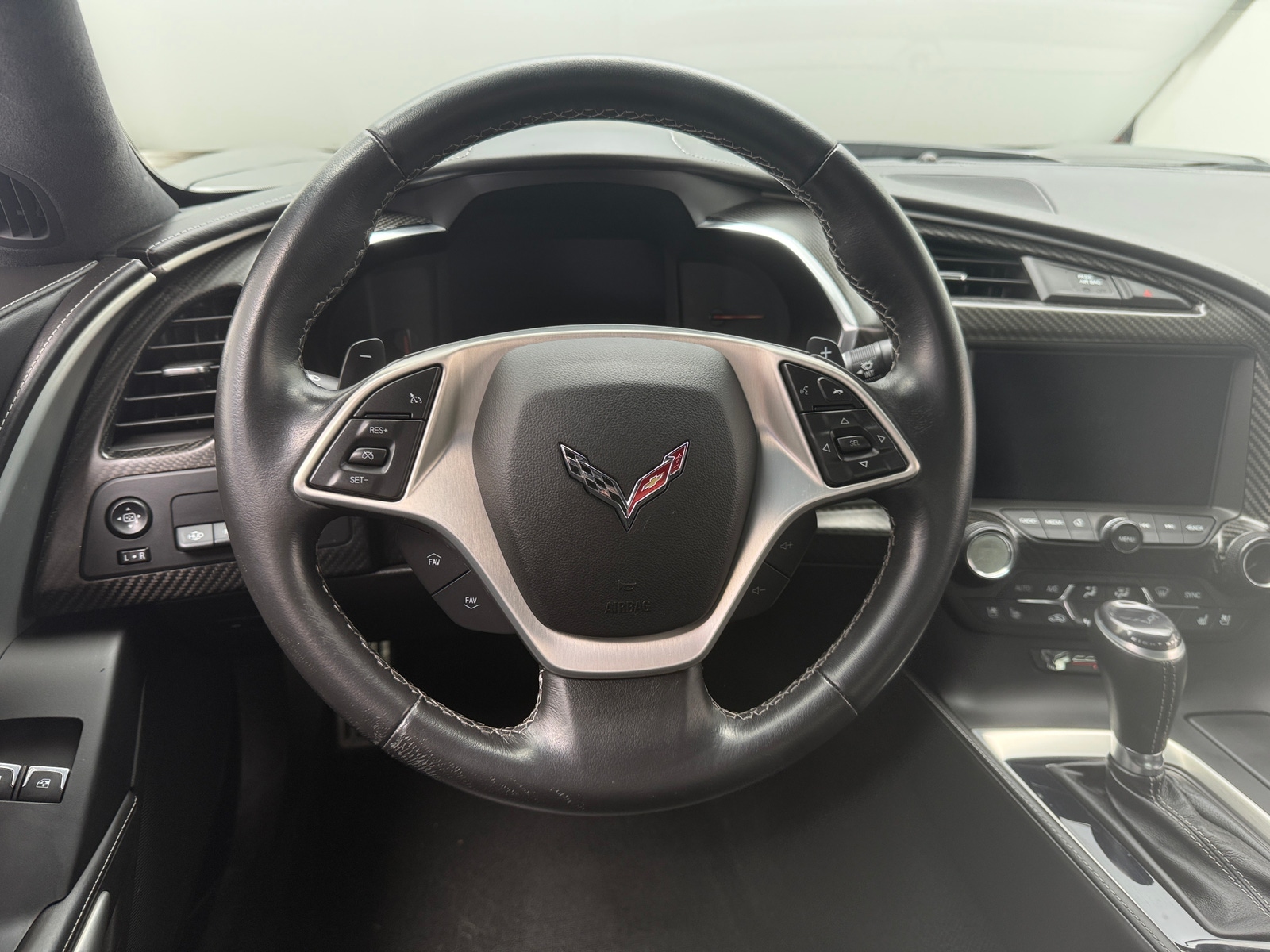 Thumbnail: 2015 Chevrolet Corvette - 3