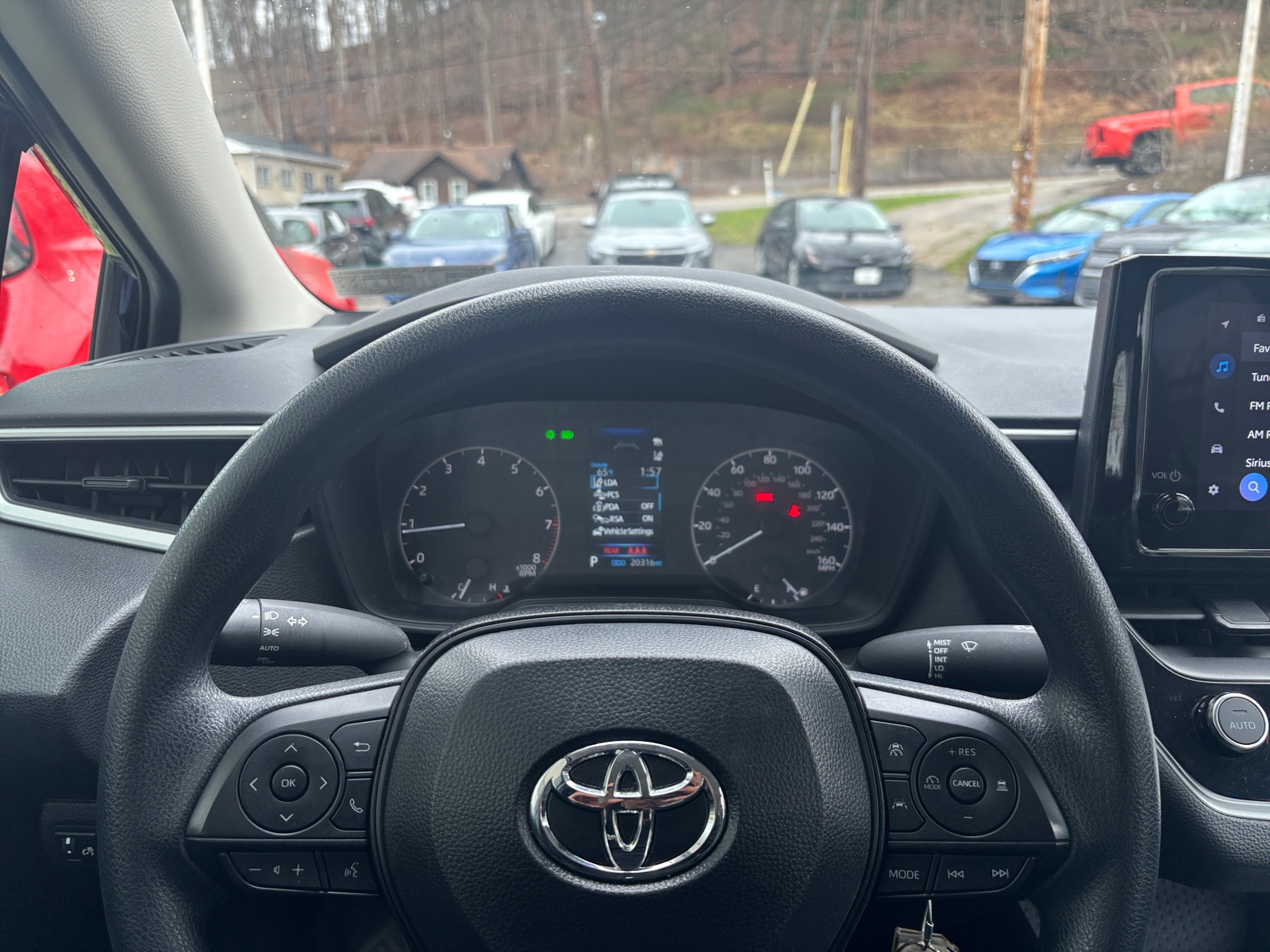 Thumbnail: 2025 Toyota Corolla - 4