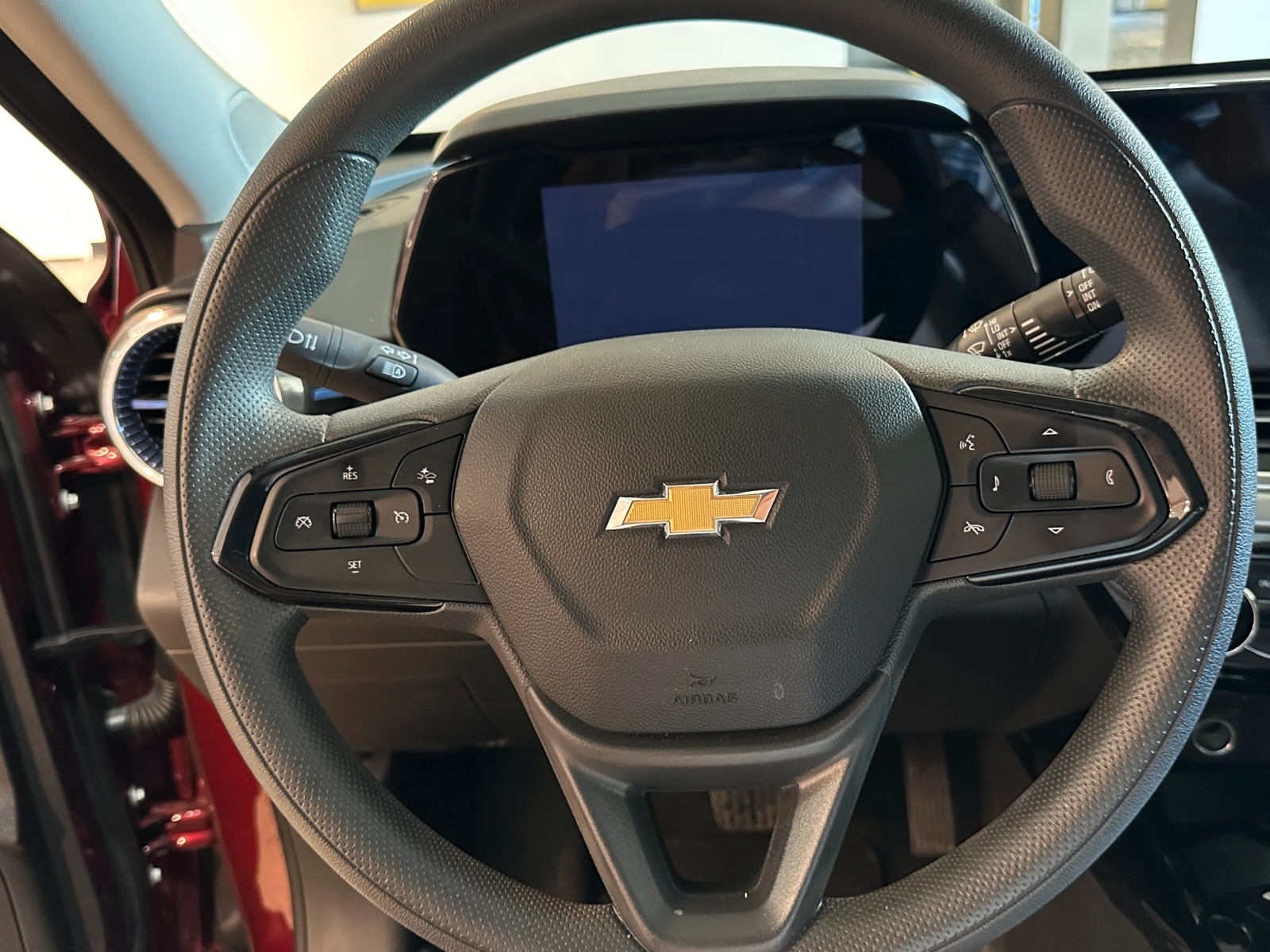 Thumbnail: 2025 Chevrolet Trax - 5