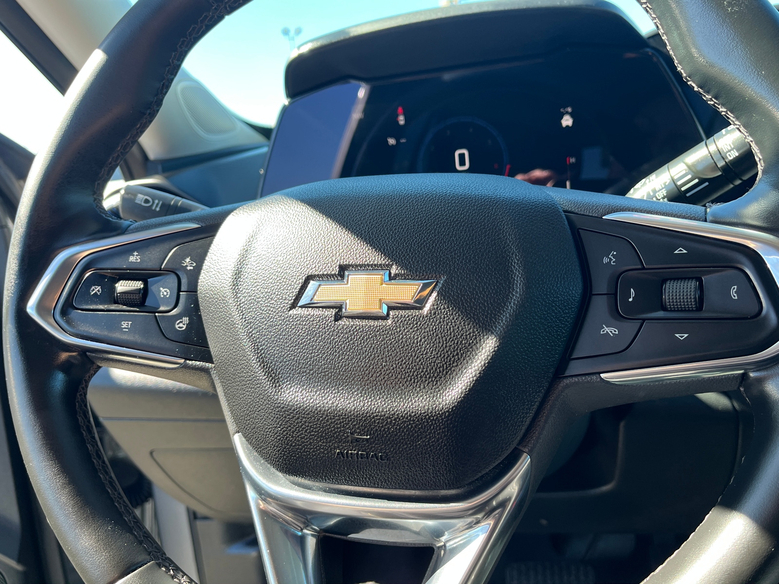 Thumbnail: 2025 Chevrolet Trax - 5