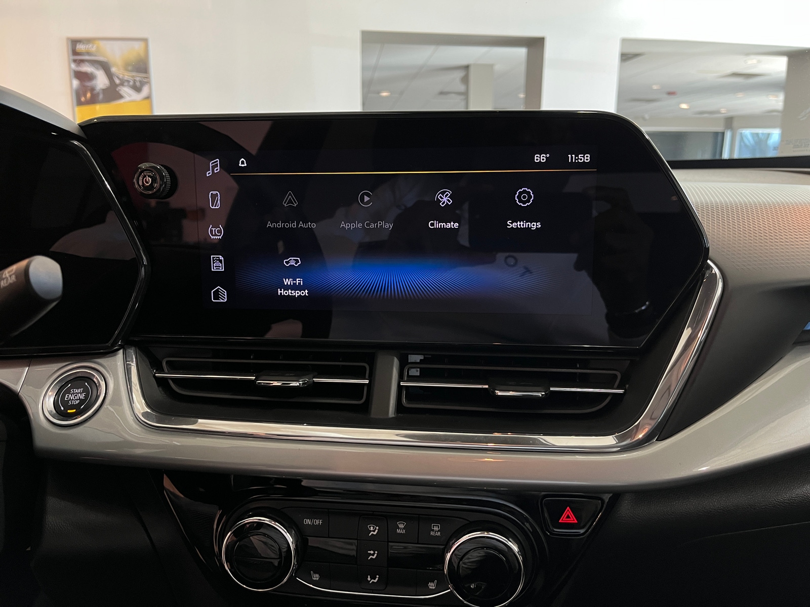 Thumbnail: 2025 Chevrolet Trax - 4