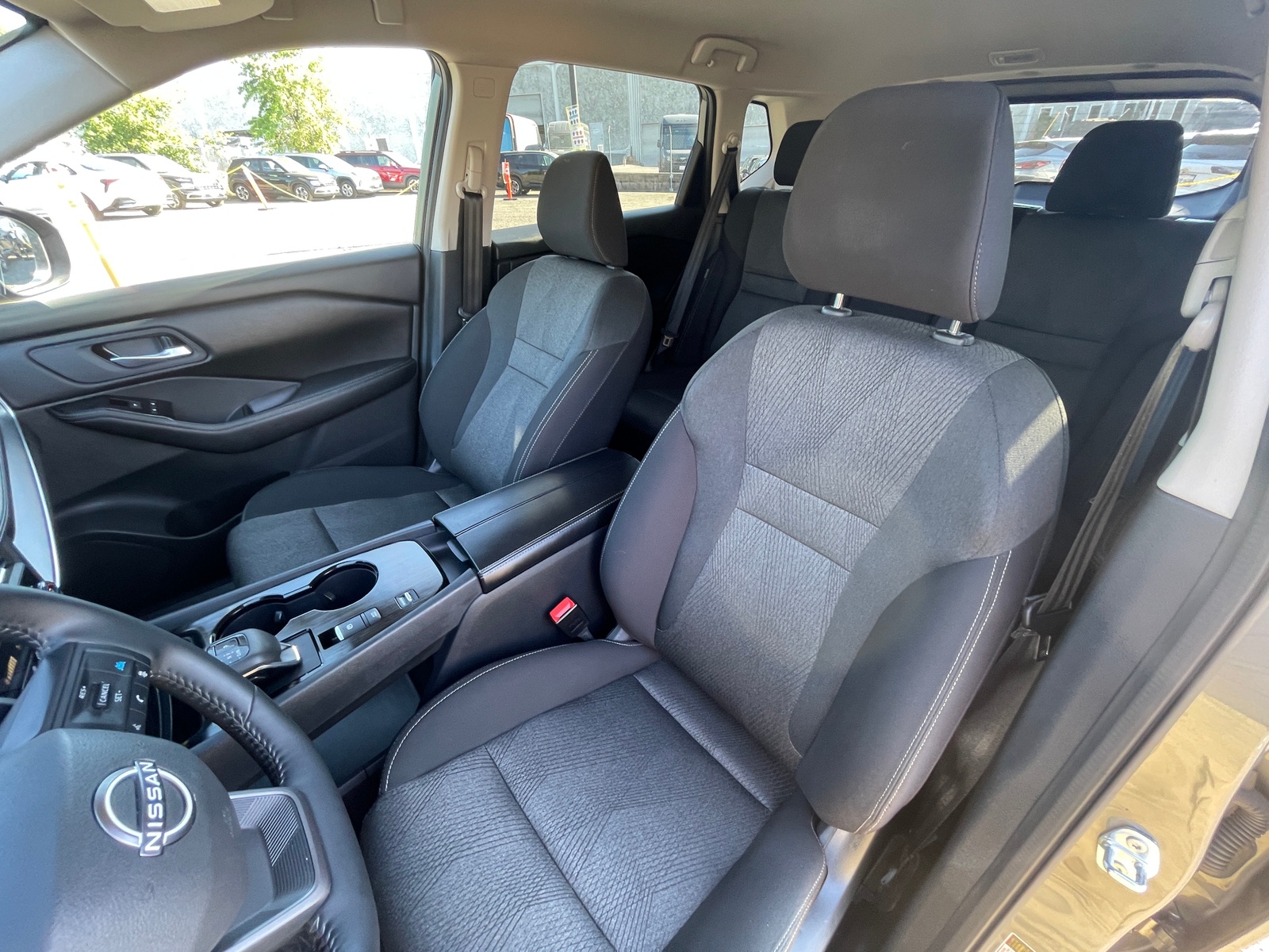 Thumbnail: 2025 Nissan Rogue - 2