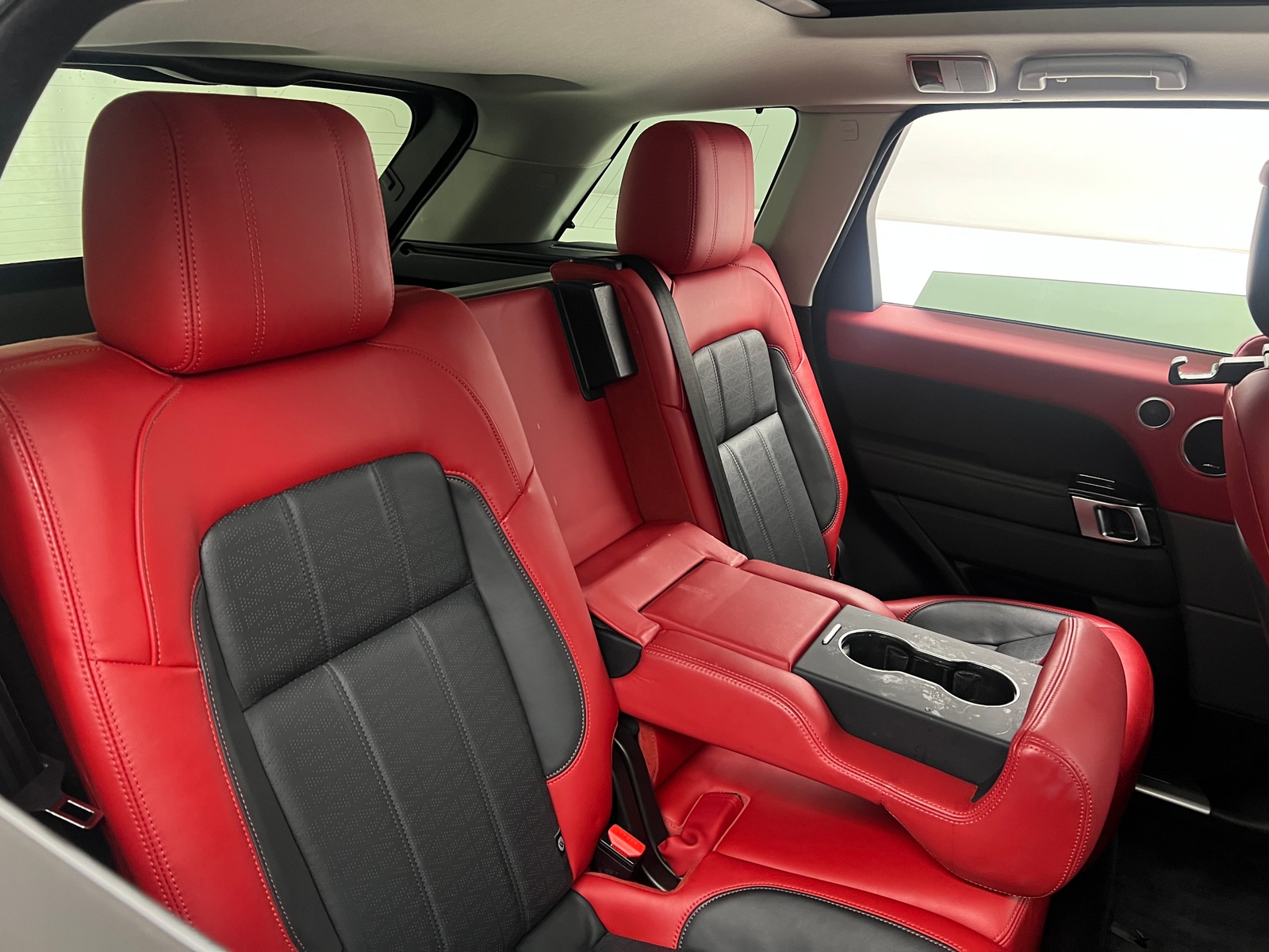 Thumbnail: 2019 Land Rover Range Rover Sport - 5