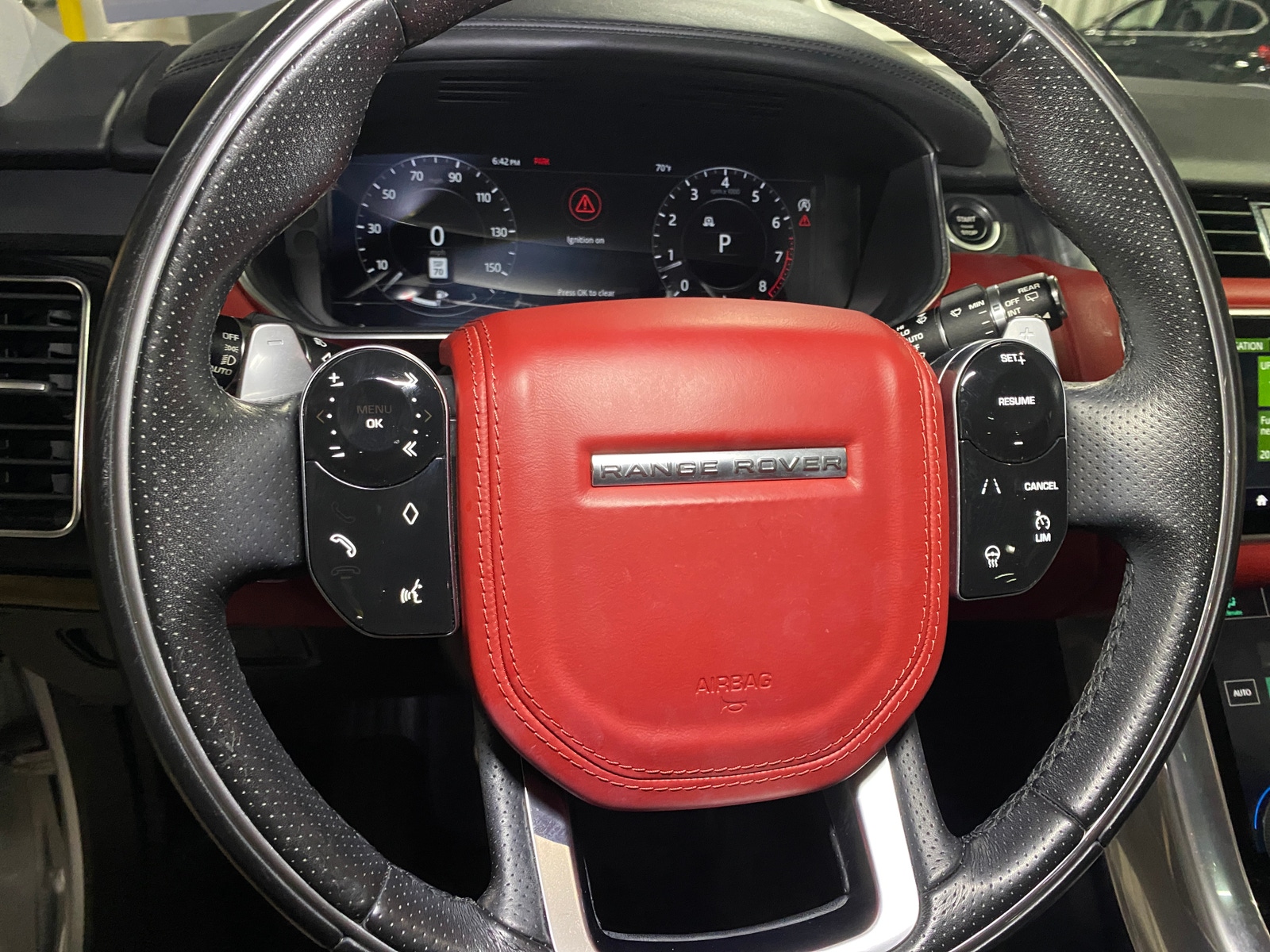 Thumbnail: 2019 Land Rover Range Rover Sport - 4