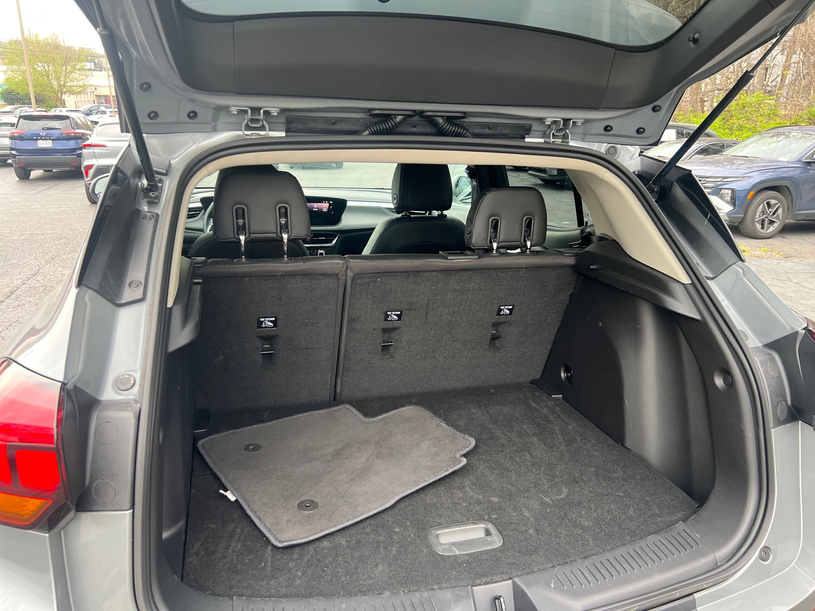 Thumbnail: 2025 Buick Encore GX - 4