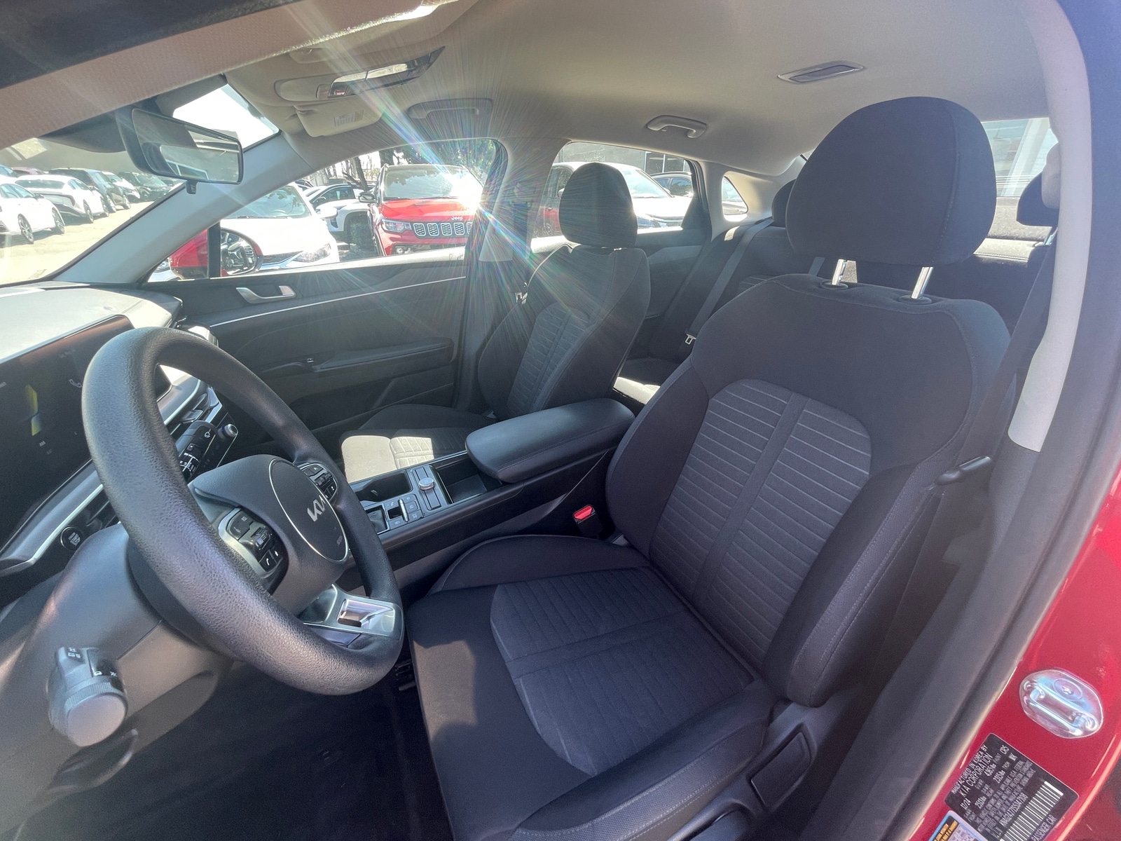 Thumbnail: 2025 Kia K5 - 2