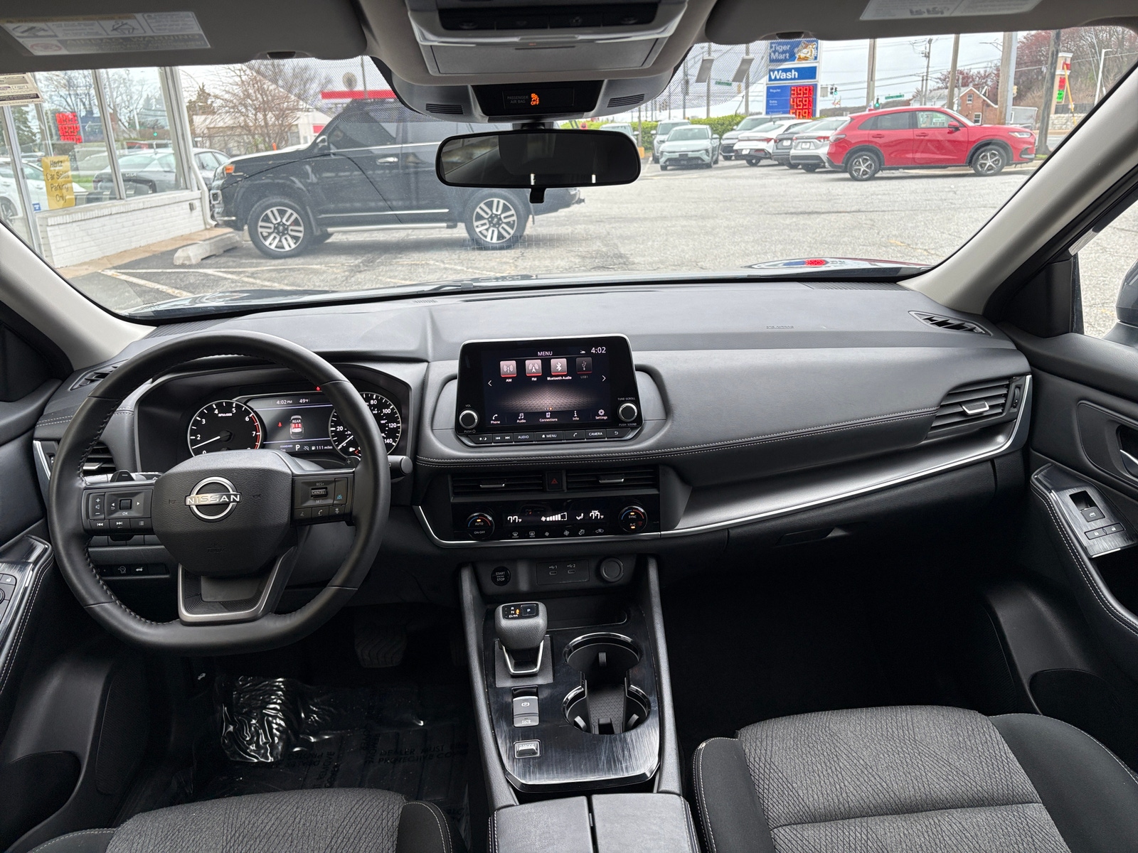 Thumbnail: 2025 Nissan Rogue - 3