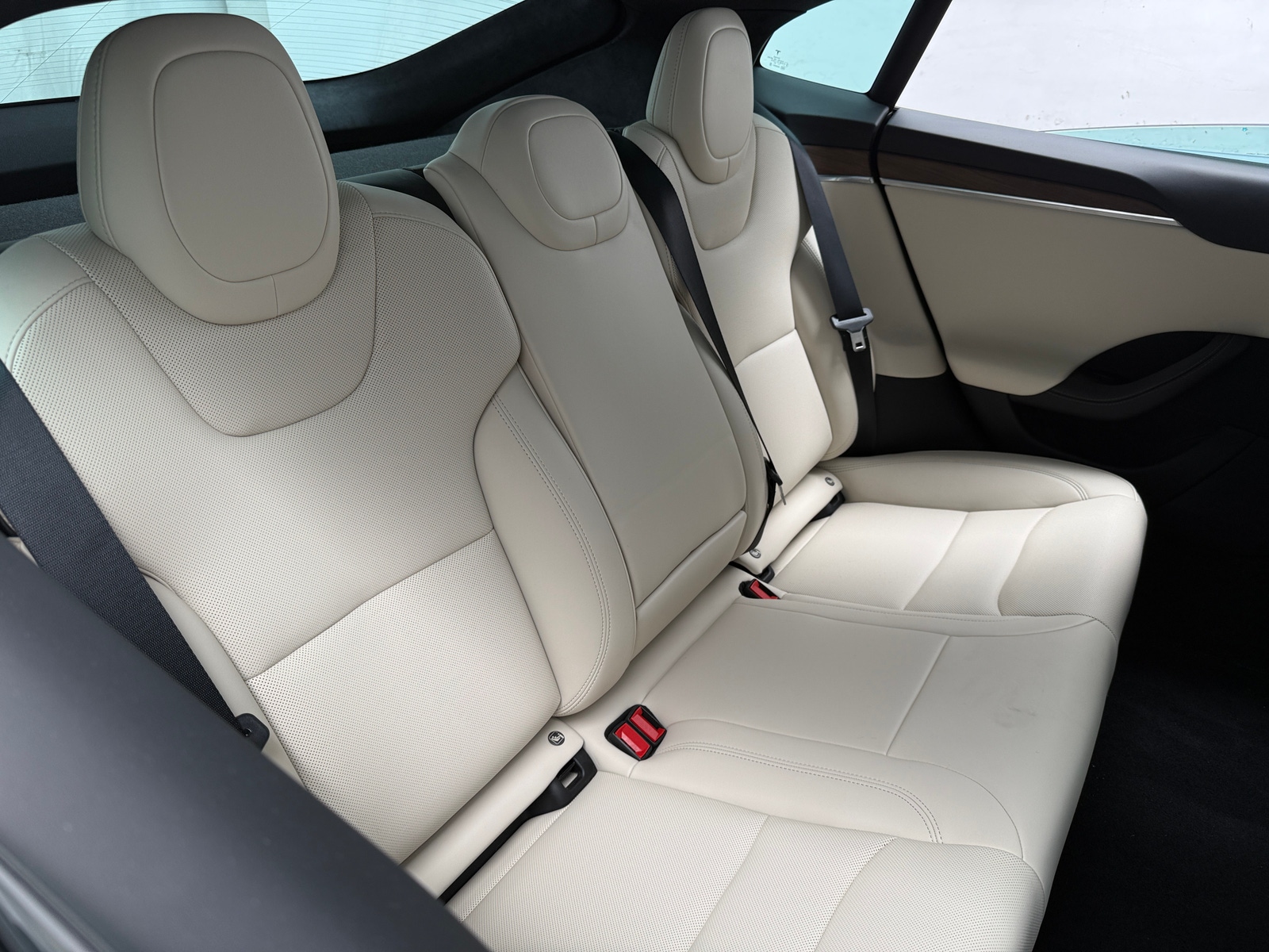 Thumbnail: 2024 Tesla Model S - 5