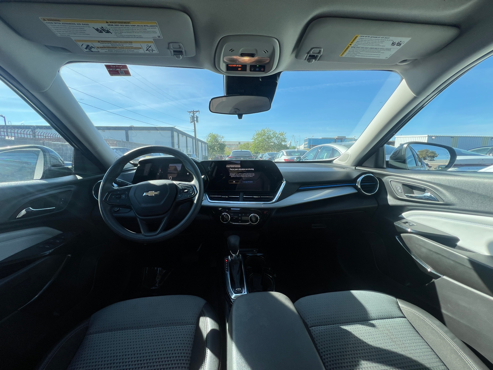 Thumbnail: 2025 Chevrolet Trax - 3