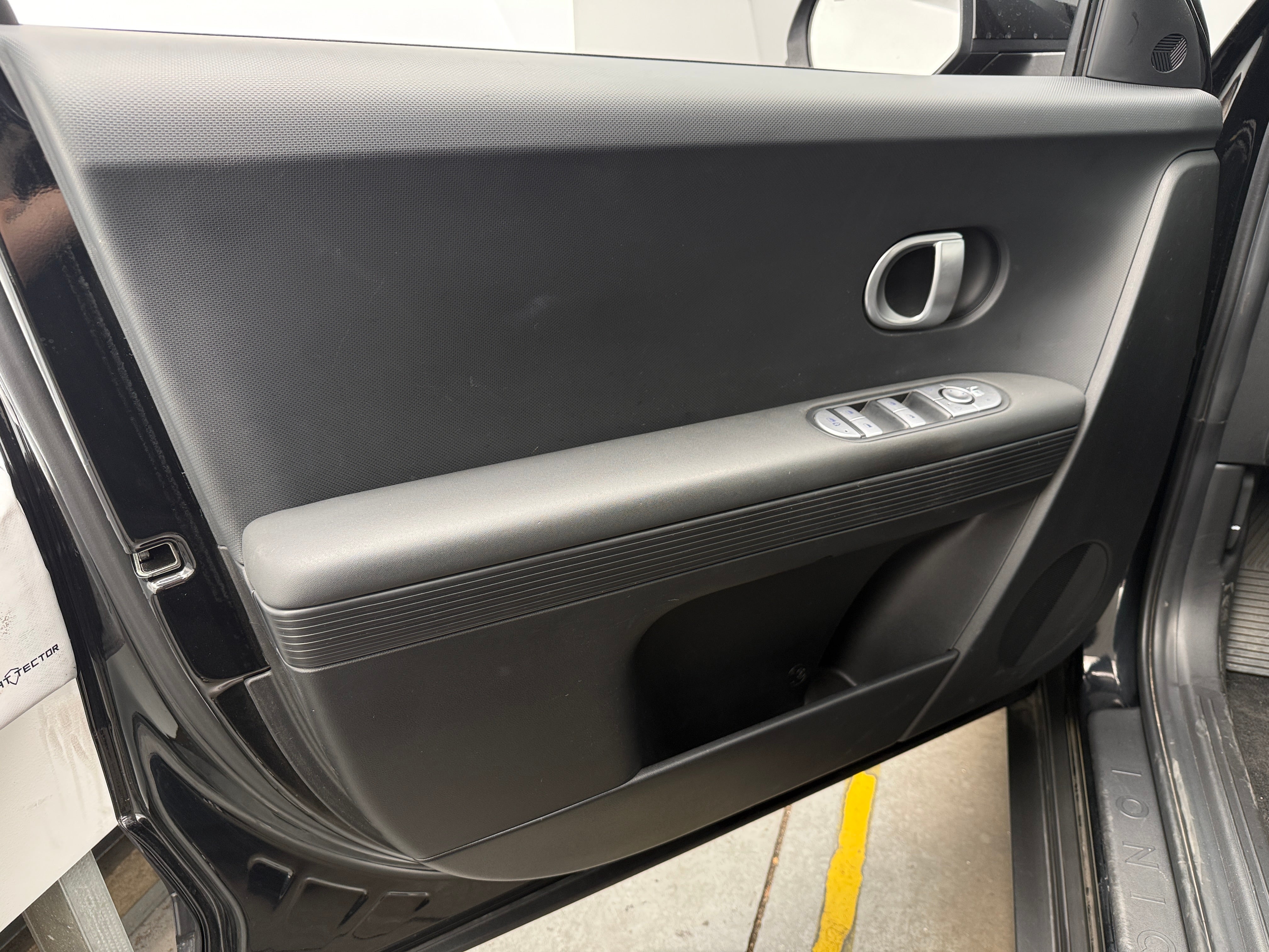 Used 2024 Hyundai IONIQ 5 SEL with VIN KM8KN4DE9RU271731 for sale in Auburn, WA