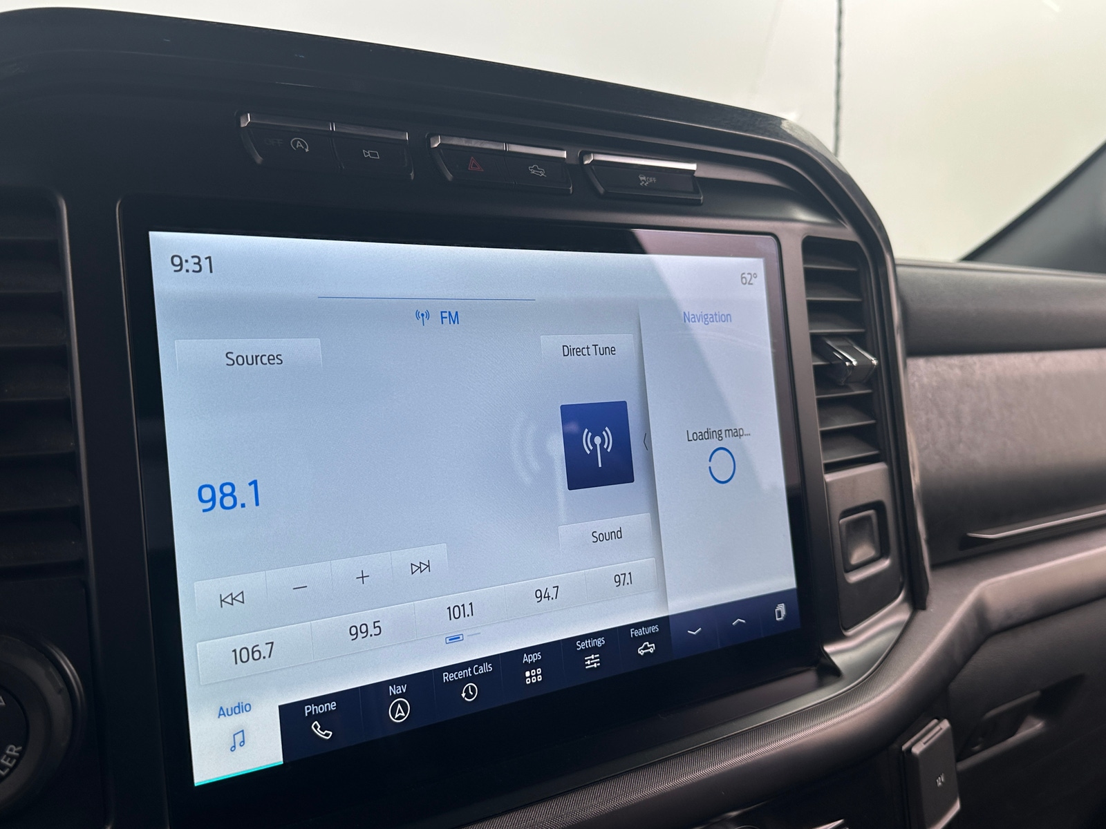 Thumbnail: 2021 Ford Econoline - 3