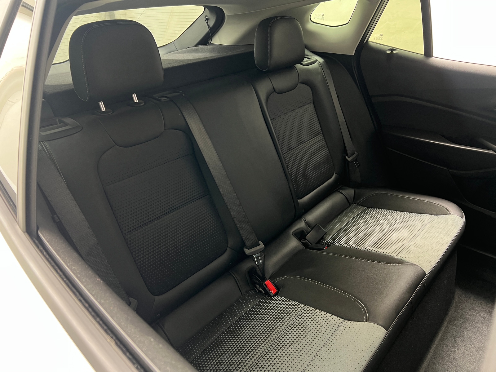 Thumbnail: 2025 Chevrolet Trax - 6