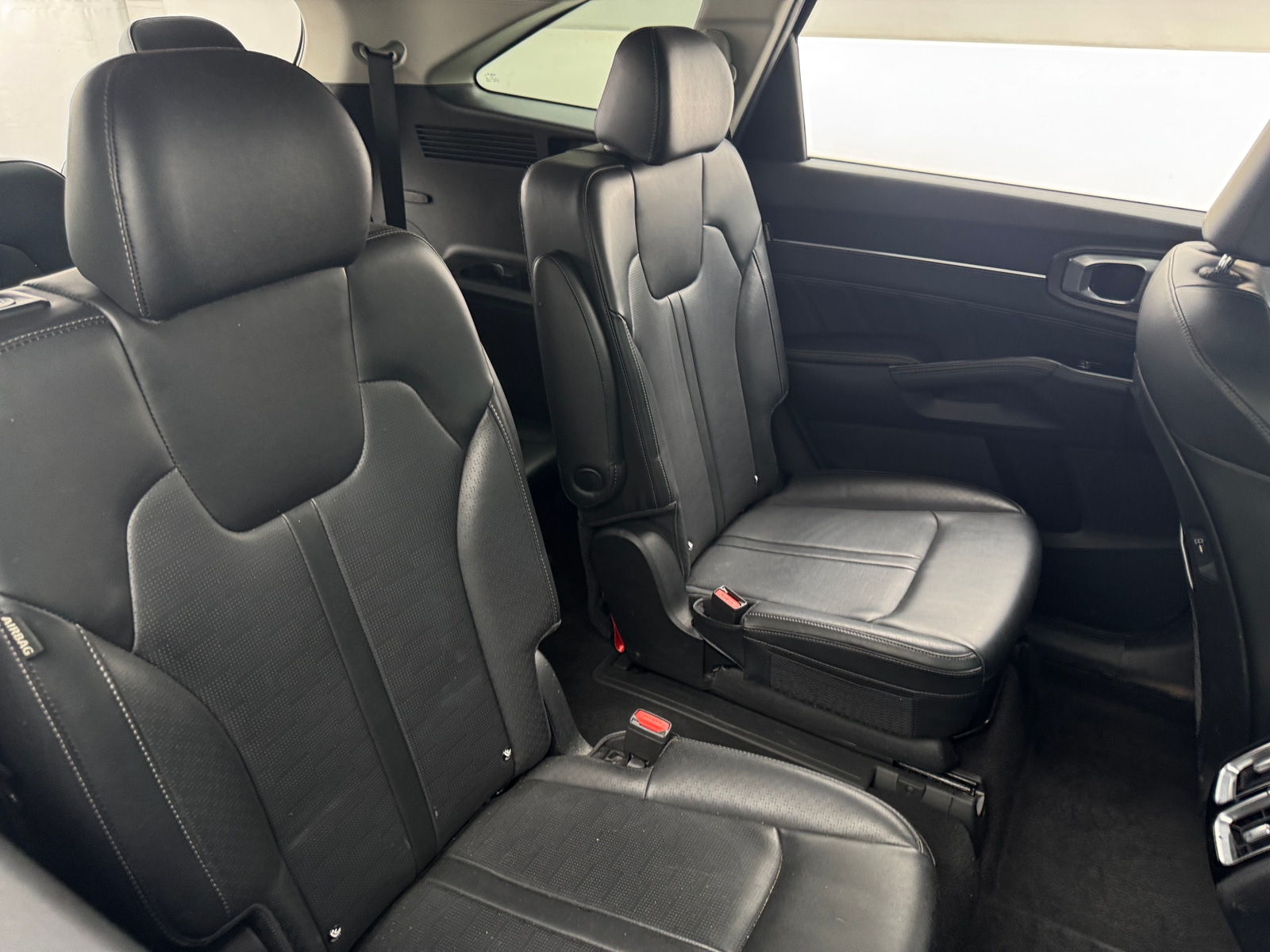 Thumbnail: 2024 Kia Sorento - 5