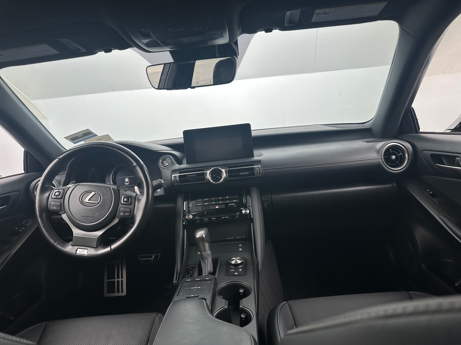 Thumbnail: 2022 Lexus IS - 2