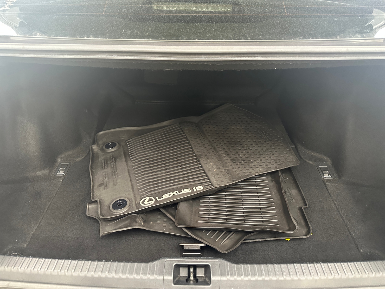 Thumbnail: 2022 Lexus IS - 6