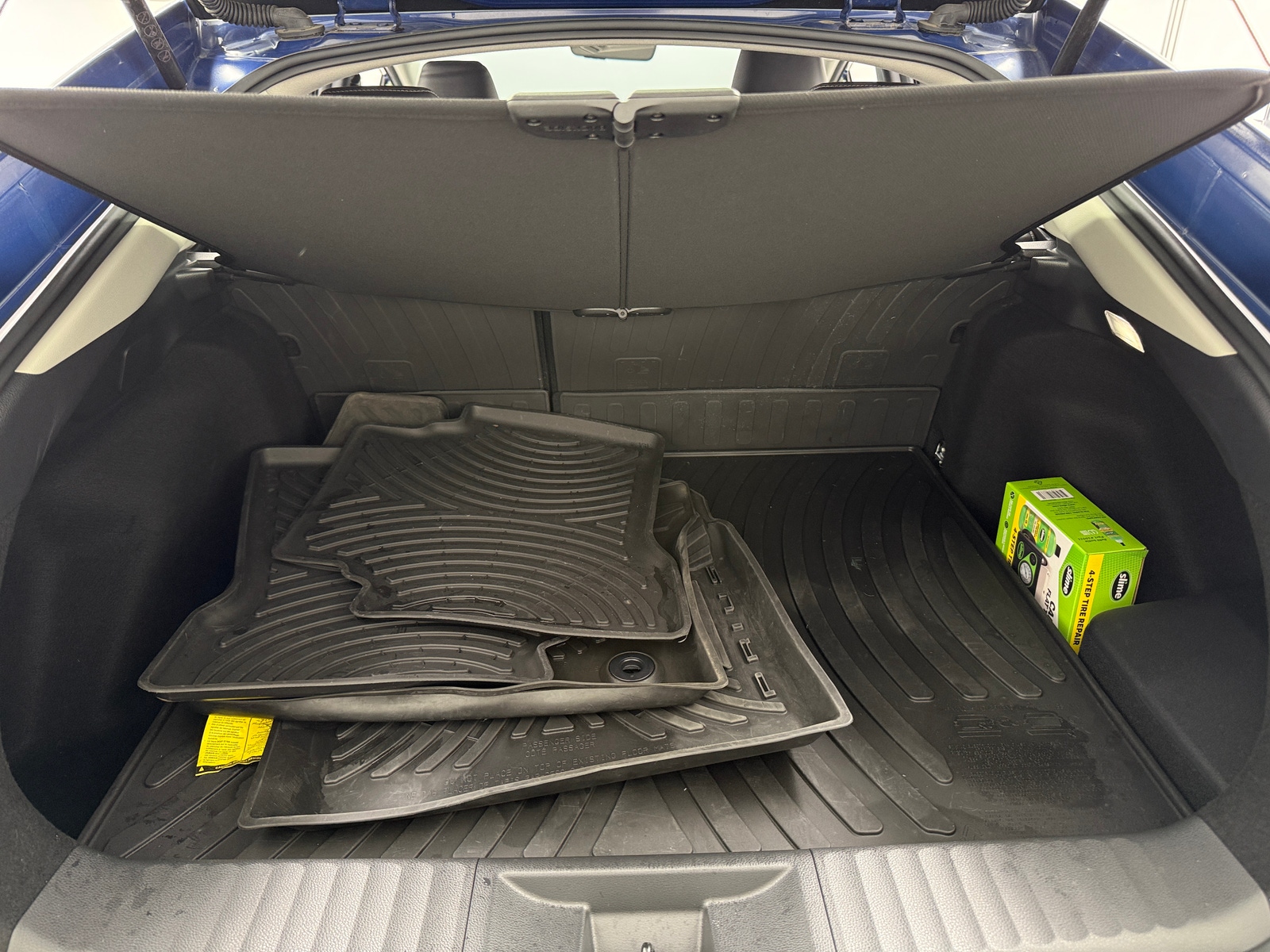 Thumbnail: 2024 Toyota Prius - 6