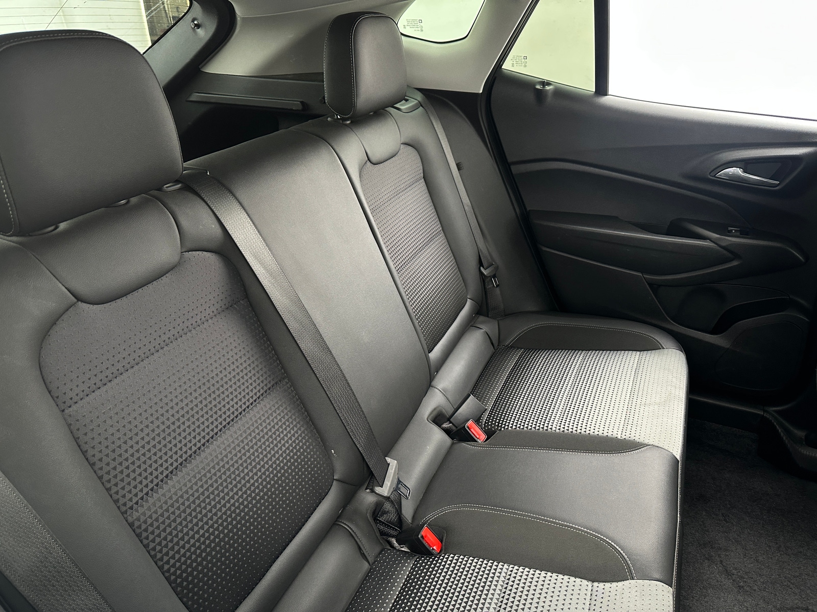 Thumbnail: 2025 Chevrolet Trax - 6