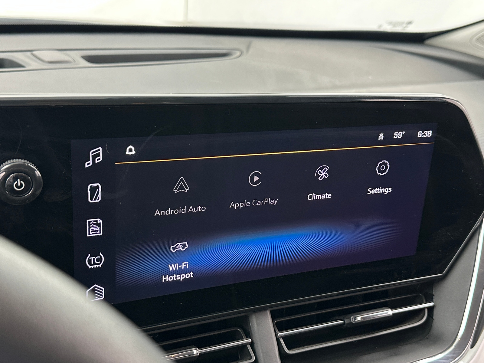 Thumbnail: 2025 Chevrolet Trax - 4