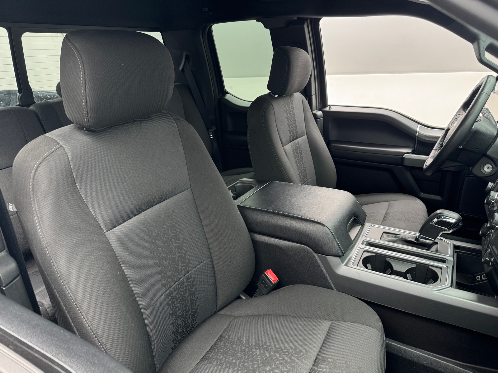 Thumbnail: 2018 Ford Econoline - 2