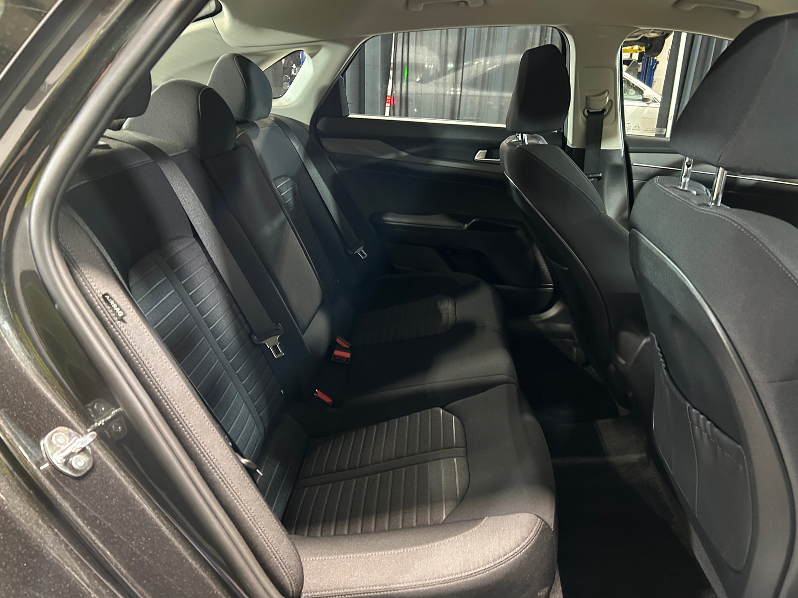 Thumbnail: 2025 Kia K5 - 6