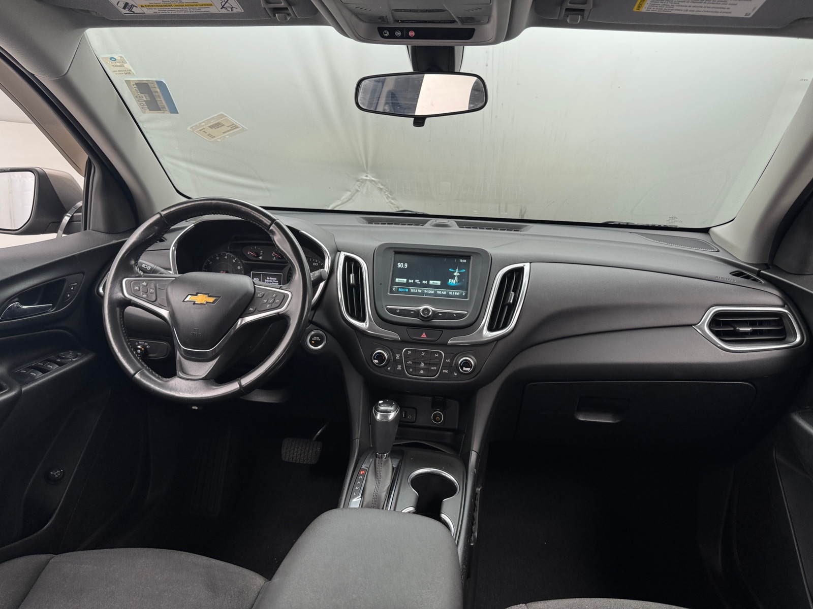 Thumbnail: 2018 Chevrolet Equinox - 3