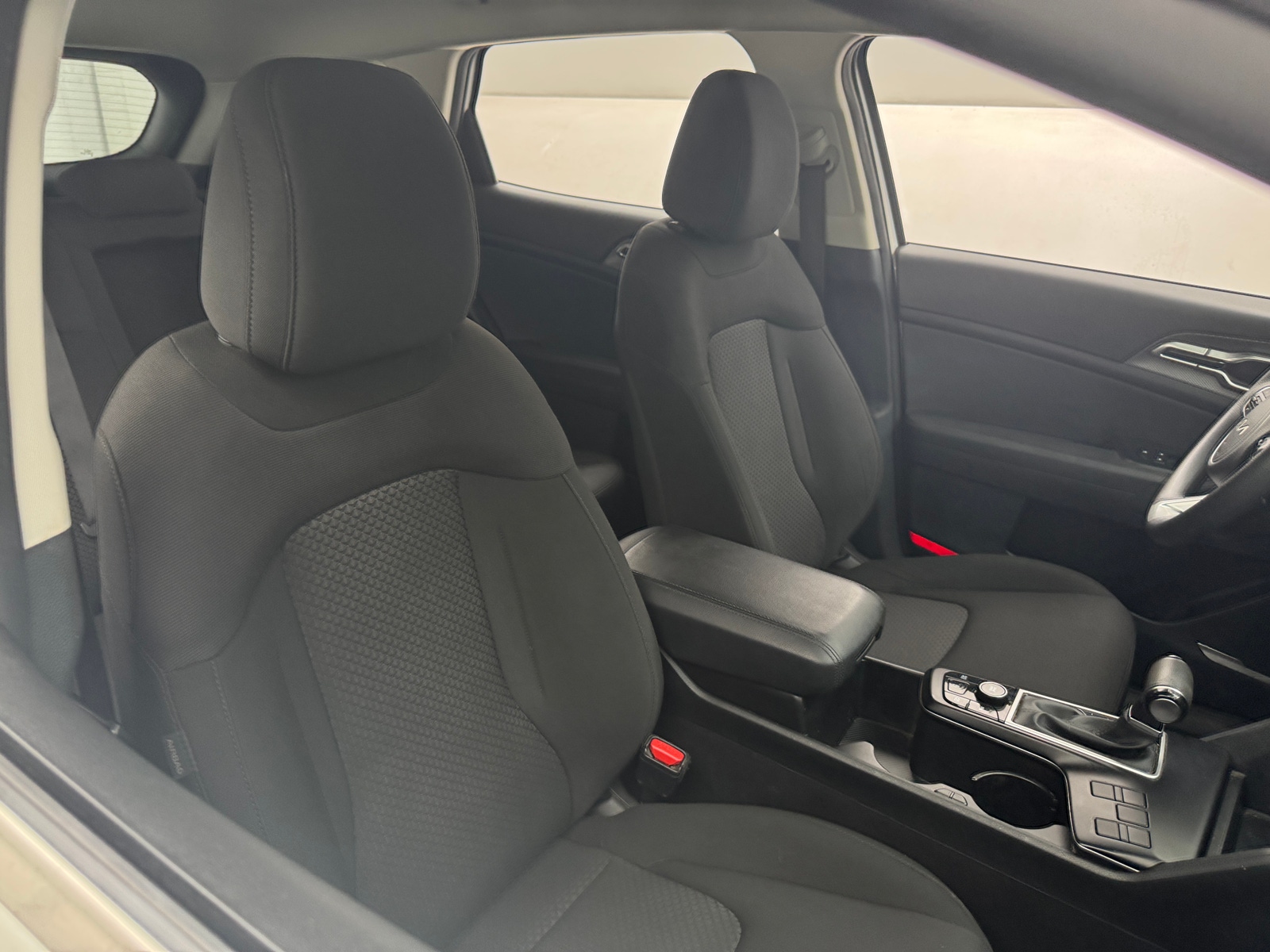 Thumbnail: 2023 Kia Sportage - 2