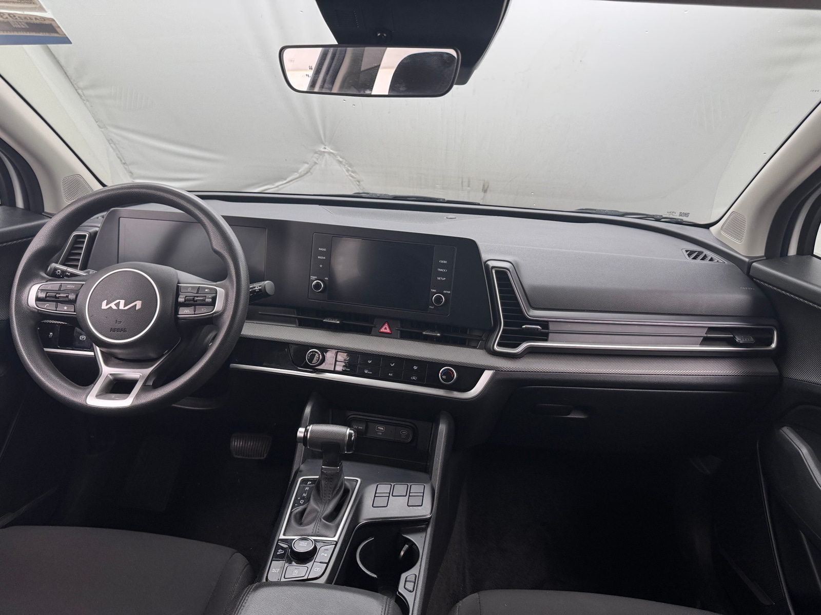 Thumbnail: 2023 Kia Sportage - 3