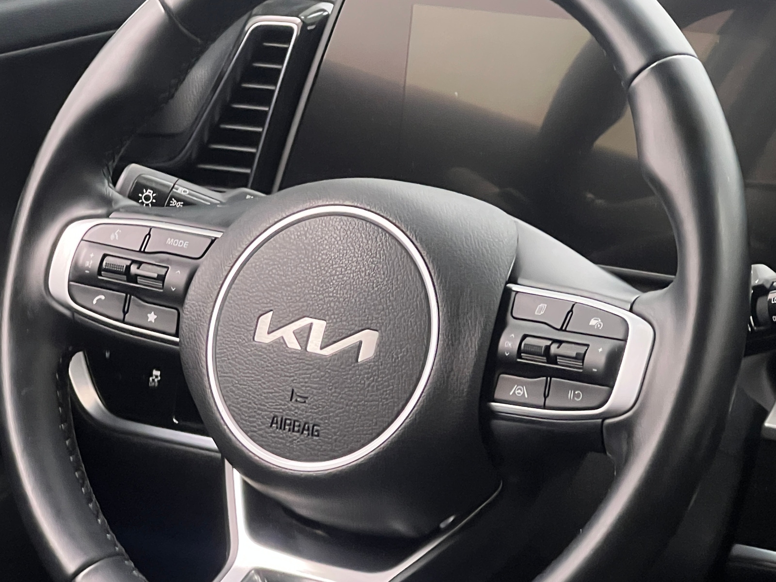 Thumbnail: 2023 Kia Sportage - 4