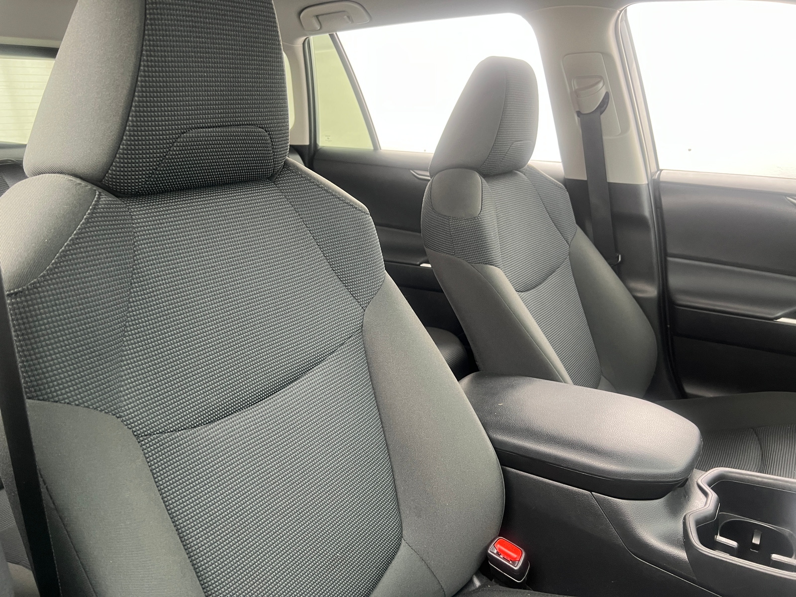 Thumbnail: 2025 Toyota RAV4 - 2